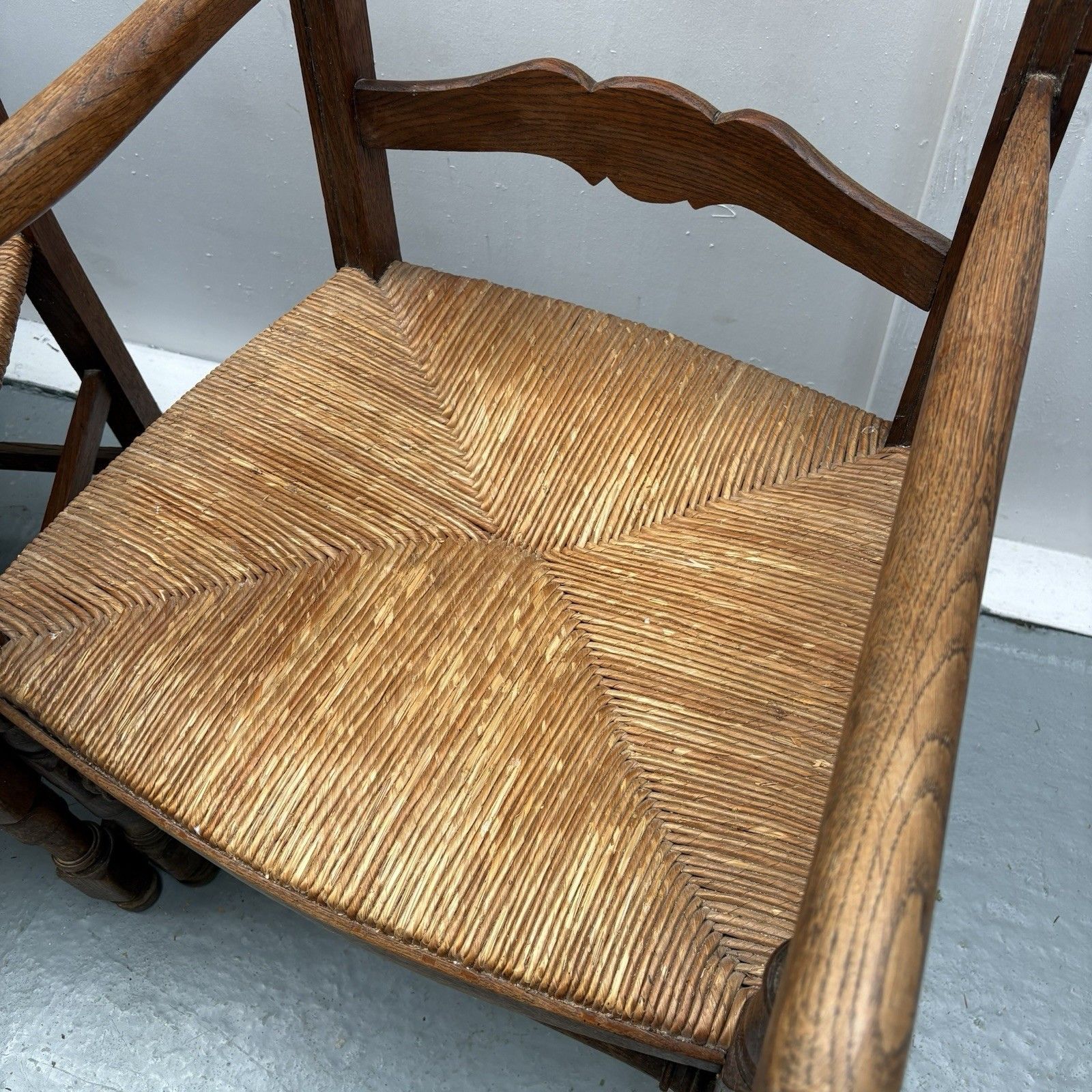 Pair Of Provincial French Country Oak Rush Seat Ladderback Carver Dining Chairs photo vinterior