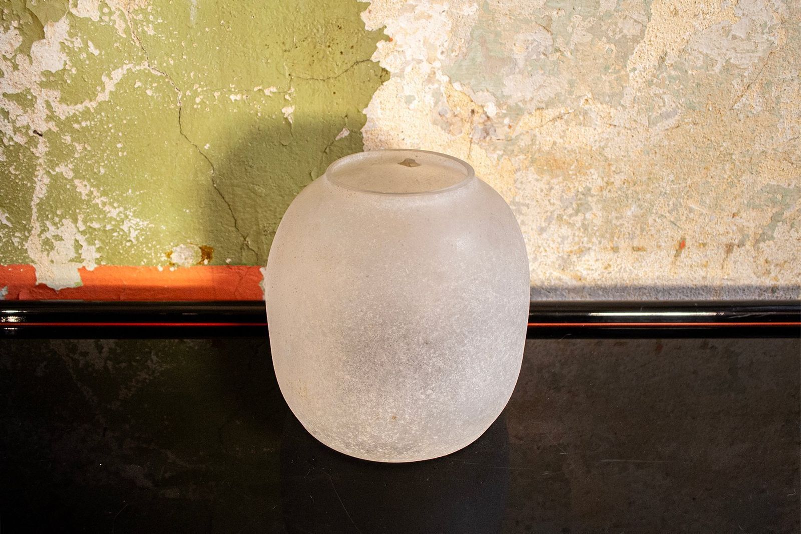 White Scavo Glass Vase From Seguso, Murano, 1960s photo furniture