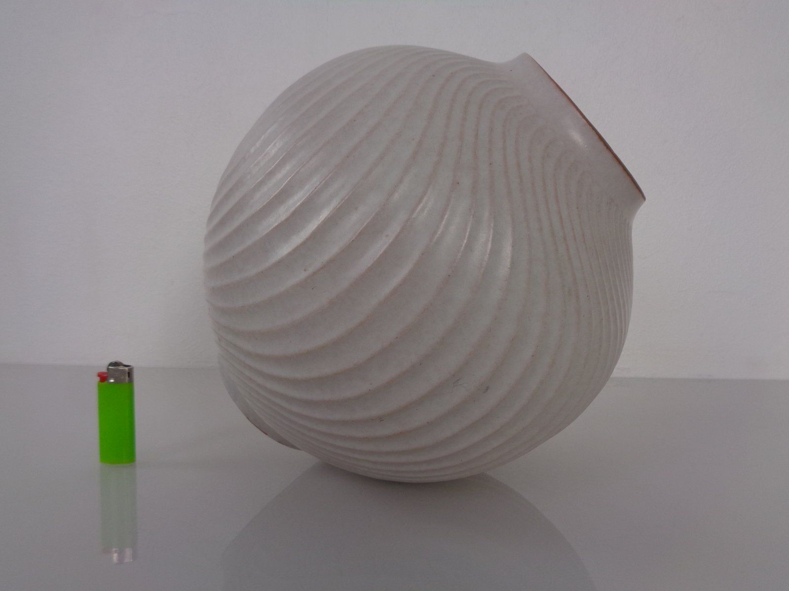 Large 18 25 Wave Ceramic Vase From Carstens Tönnieshof, Germany, 1960s photo buy