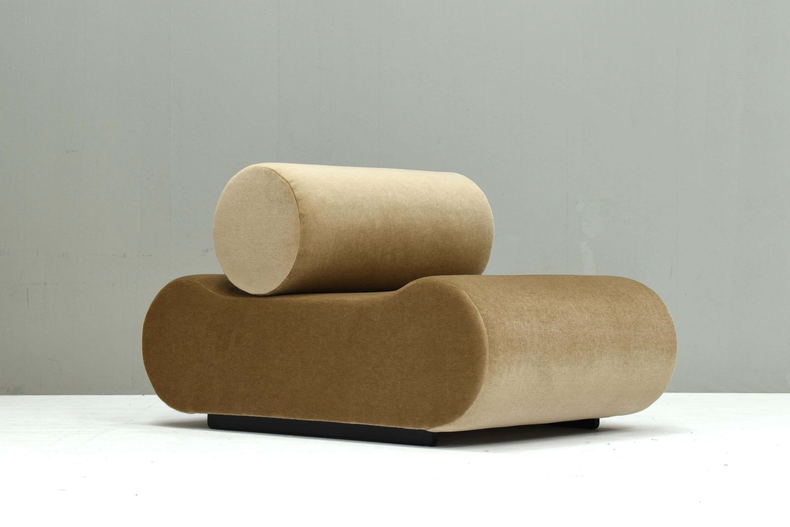 Klaus Uredat ‘Corbi’ For Cor Lounge Chair In New Mohair, Germany – 1969 photo for sale