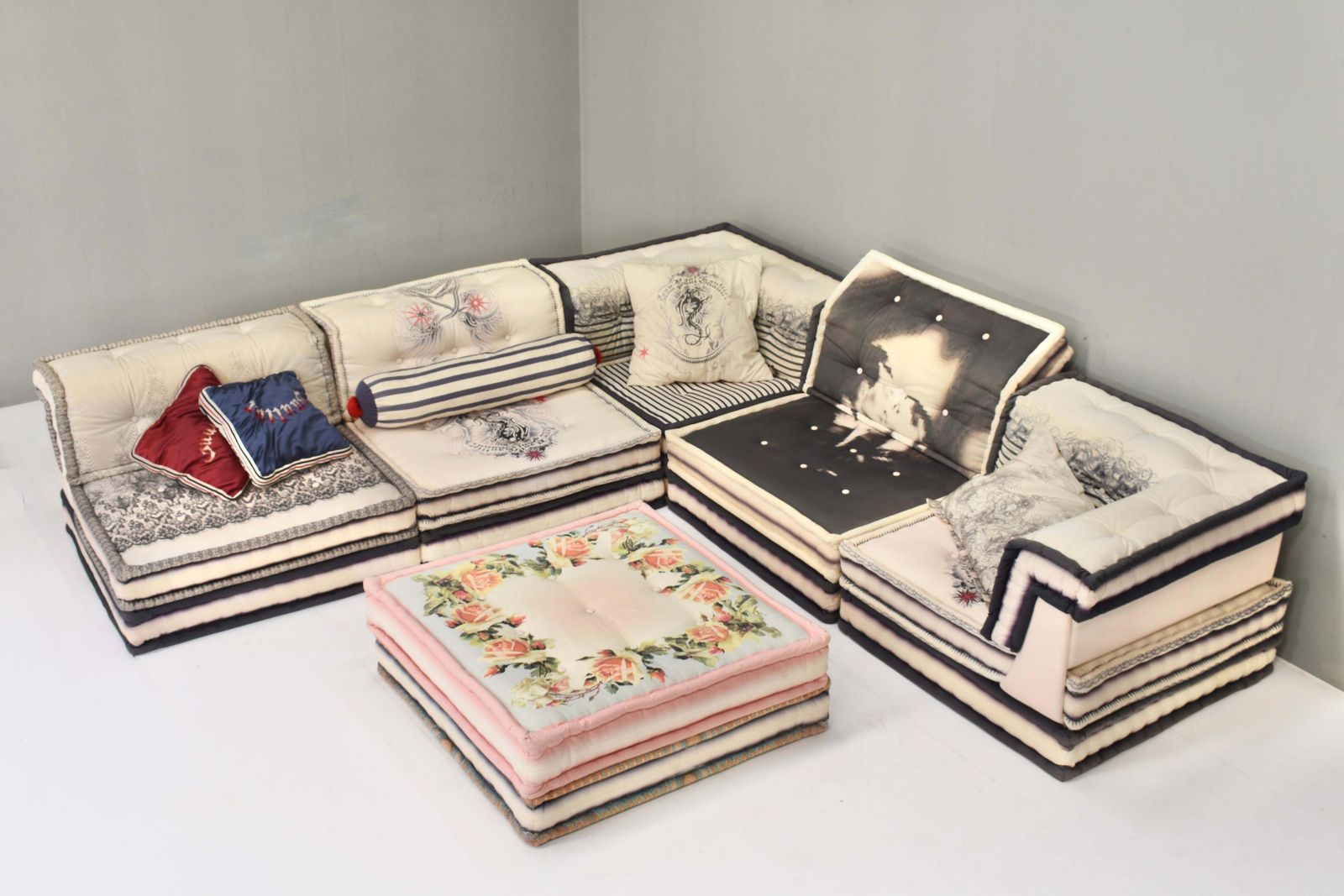 Exclusive Jean Paul Gaultier Edition Mah Jong Sofa By Roche Bobois   France photo Furniture