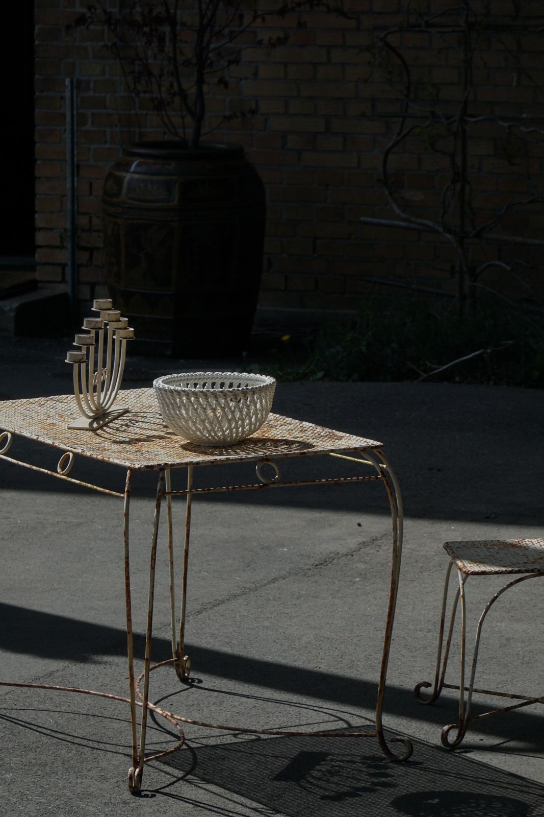 Garden Furniture French Wrought Iron Garden Set With Table & Five Chairs, Mid 20th Century, 1950s photo
