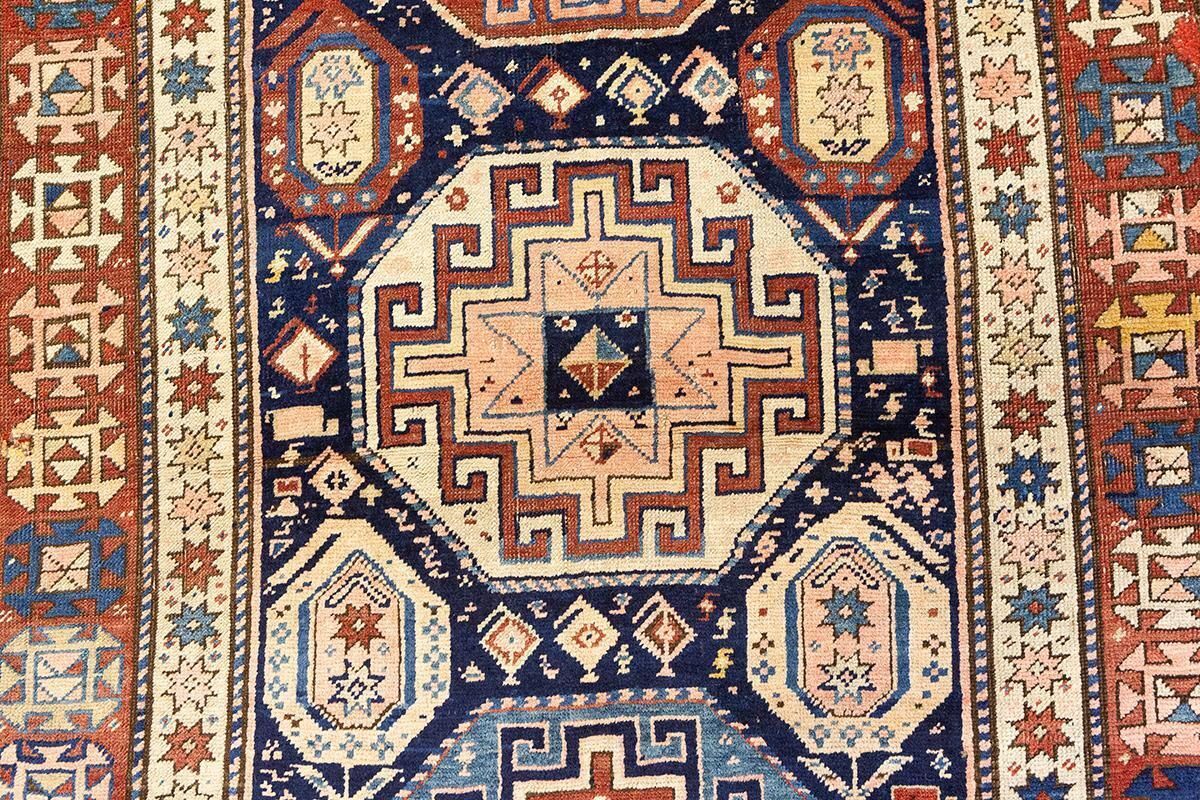Caucasian Rug Kalleh photo vinterior