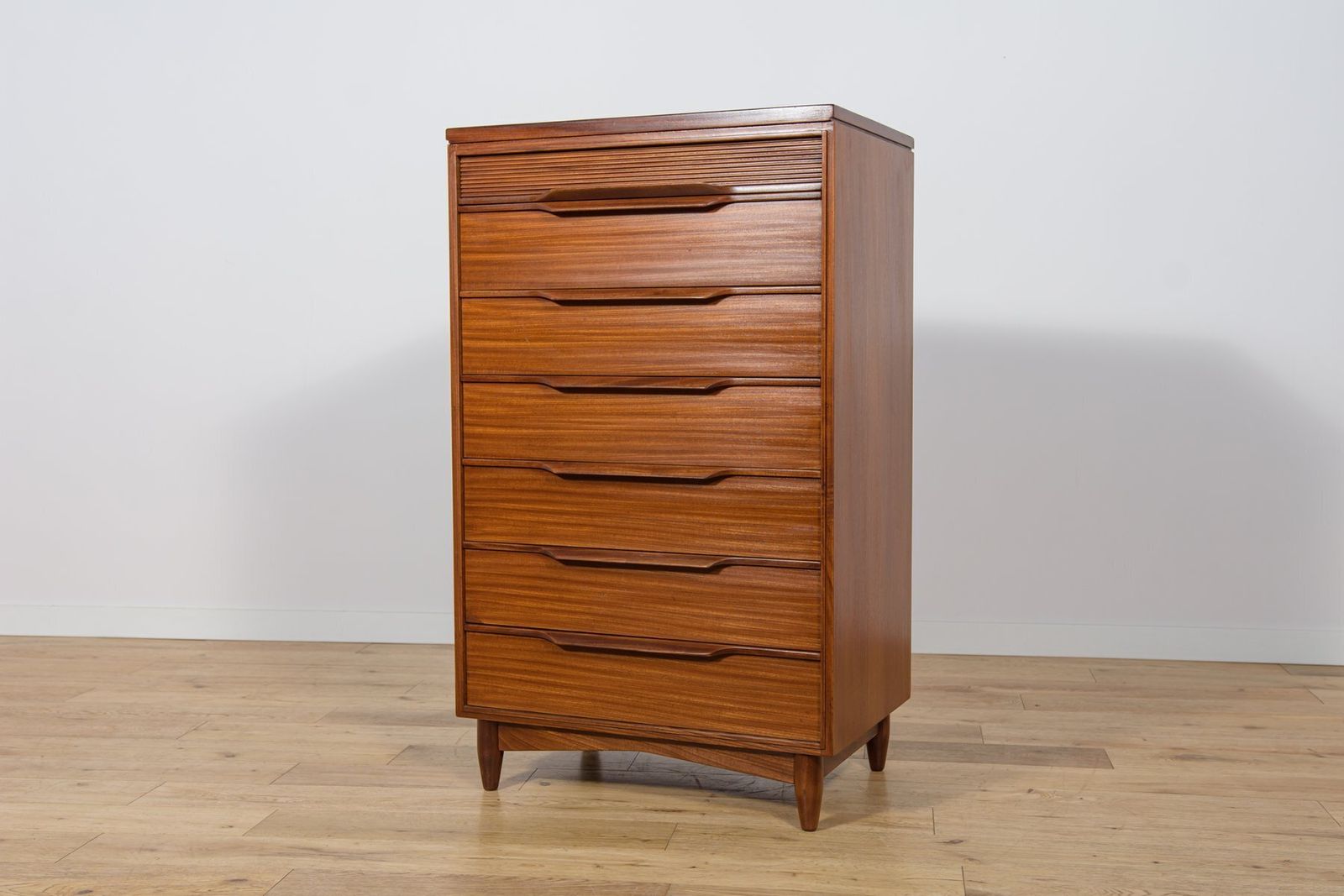 Mid Century Teak Dresser From White & Newton, United Kingdom, 1960s