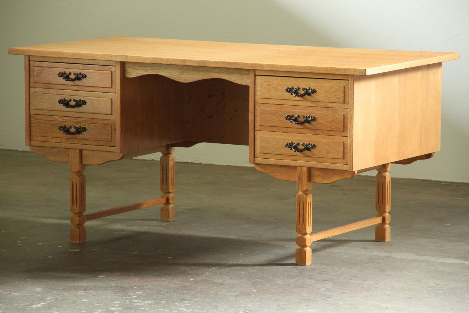 Vintage Mid Century Brutalist Danmark Oak Desk, Style Of Henning Kjærnulf photo furniture