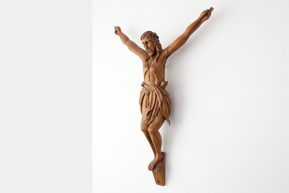 Late 19th Century Sculpted Oak Crucifix, Italy, 1800s photo Art