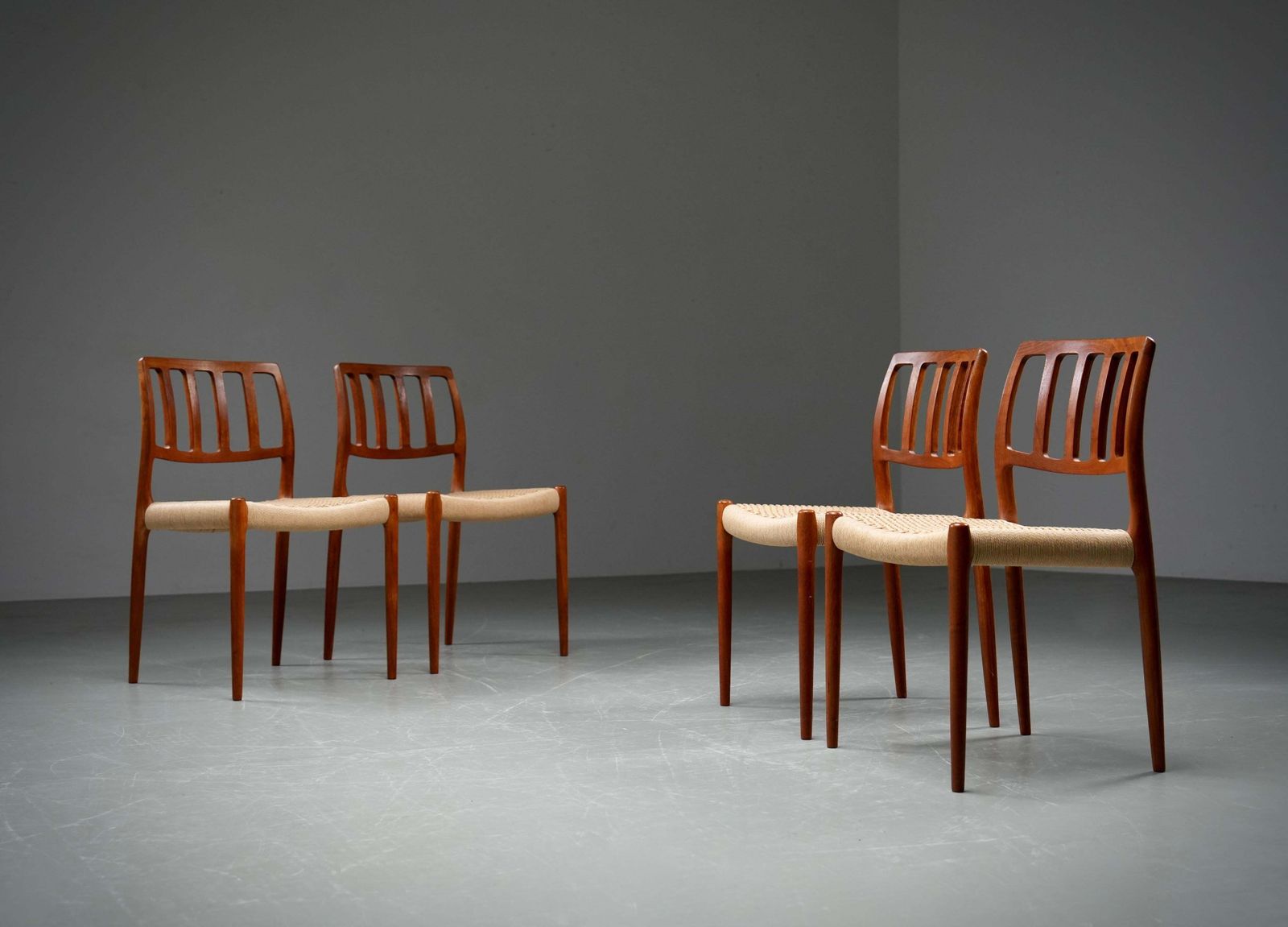 Set Van 4 Niels Otto Møller Eetkamerstoelen In Teak En Papercord, Denemarken, Jaren 1960 photo for sale