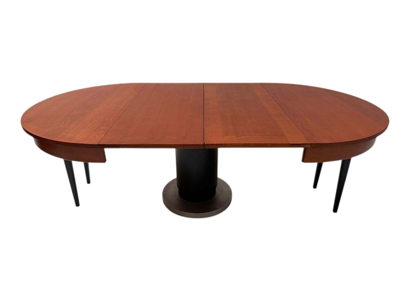 photo furniture Art Deco Modernist Round Extendable Dining Room Table By Hendrik Wouda, 1931