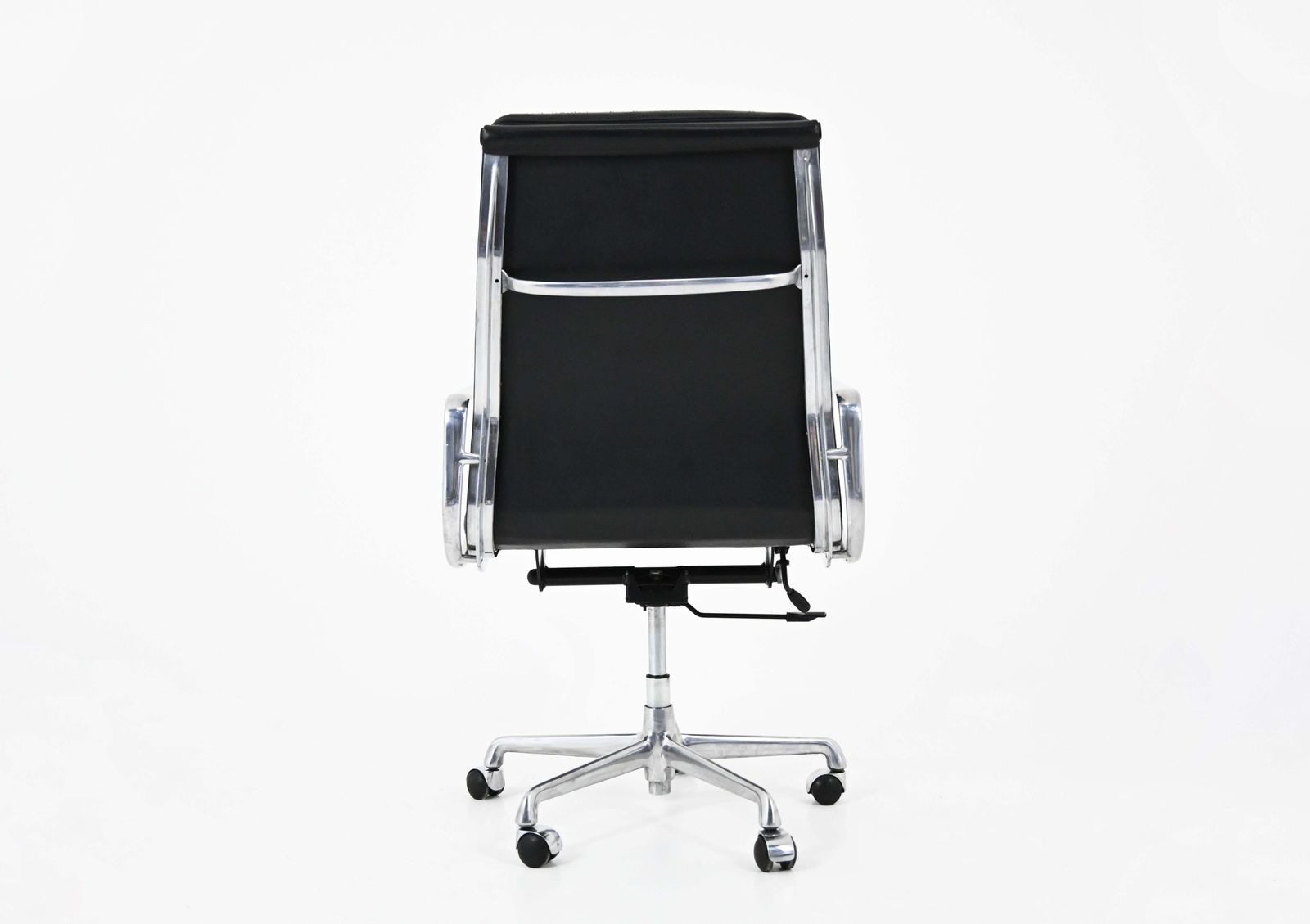 Ea 216 Soft Pad Desk Chair By Charles & Ray Eames For Icf, 1970s photo buy