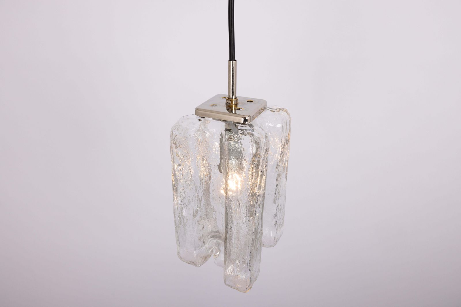 1 van 9 kleine Murano glazen hanglampen – Granada, van Kalmar, Oostenrijk, jaren 1970 photo vinterior