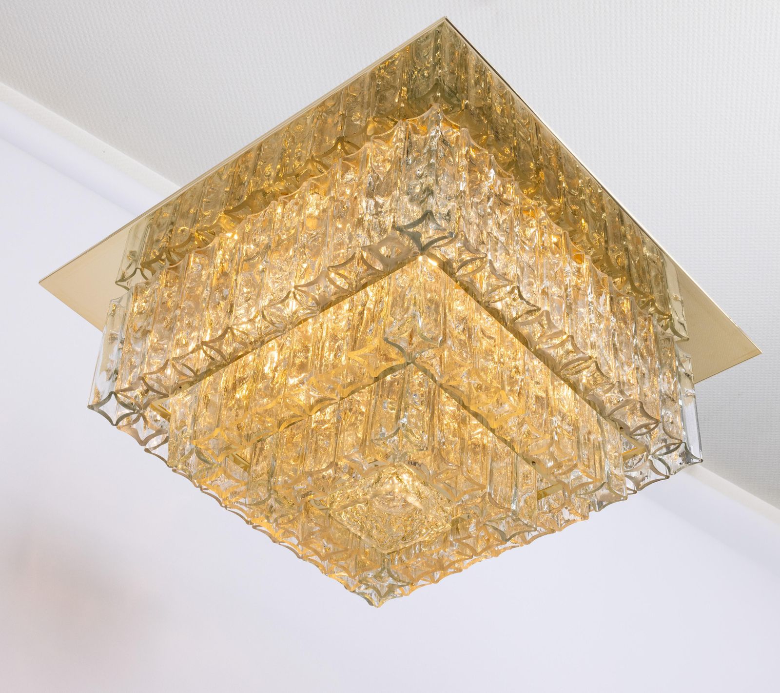 Grote Murano glazen plafondlamp met messing, Doria, Duitsland, ca. jaren 1960 photo vinterior