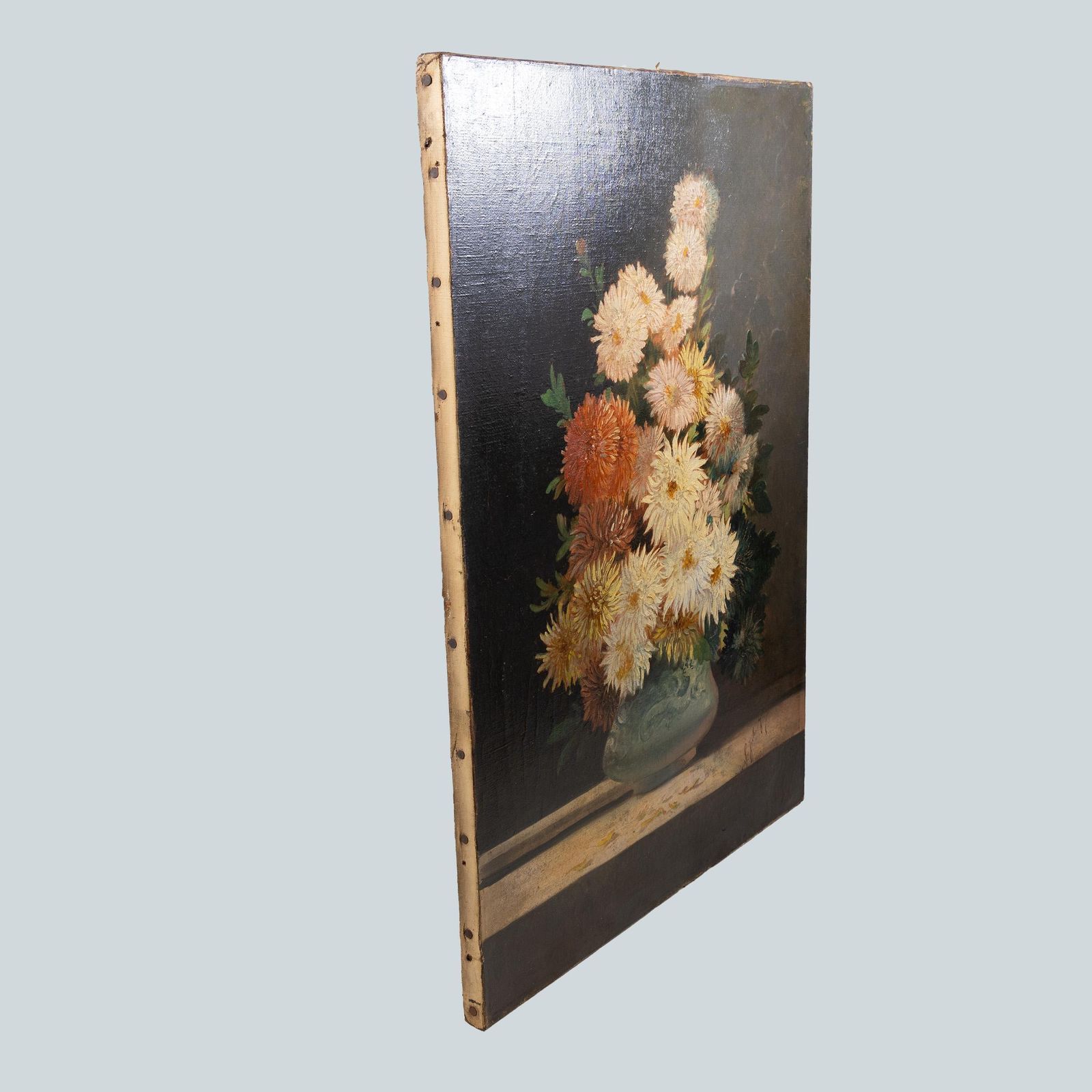 photo furniture Vase de chrysanthèmes sur une entablement, 1898, huile sur toile, signé et daté