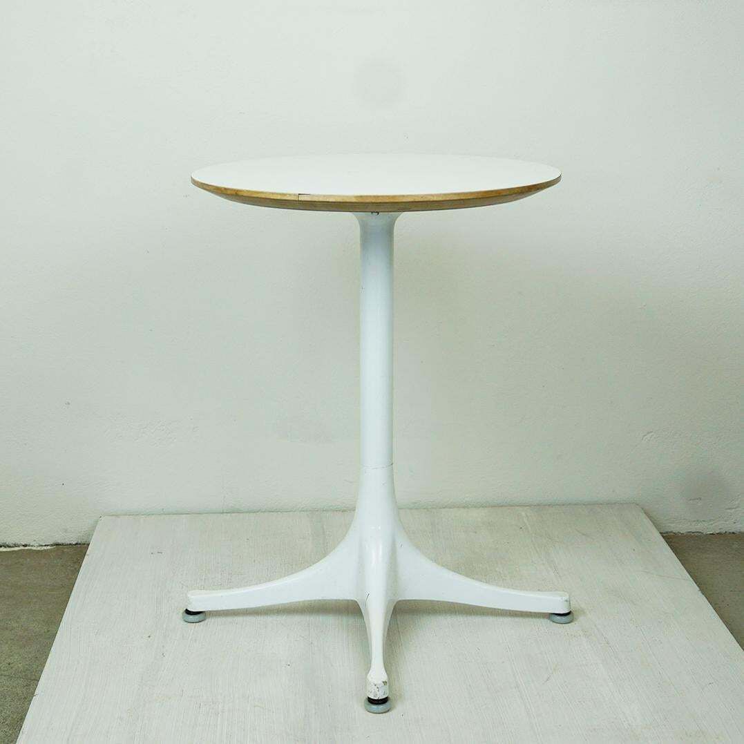 White George Nelson Pedestal Coffee Side Table For Herman Miller, USA, 1960s photo buy
