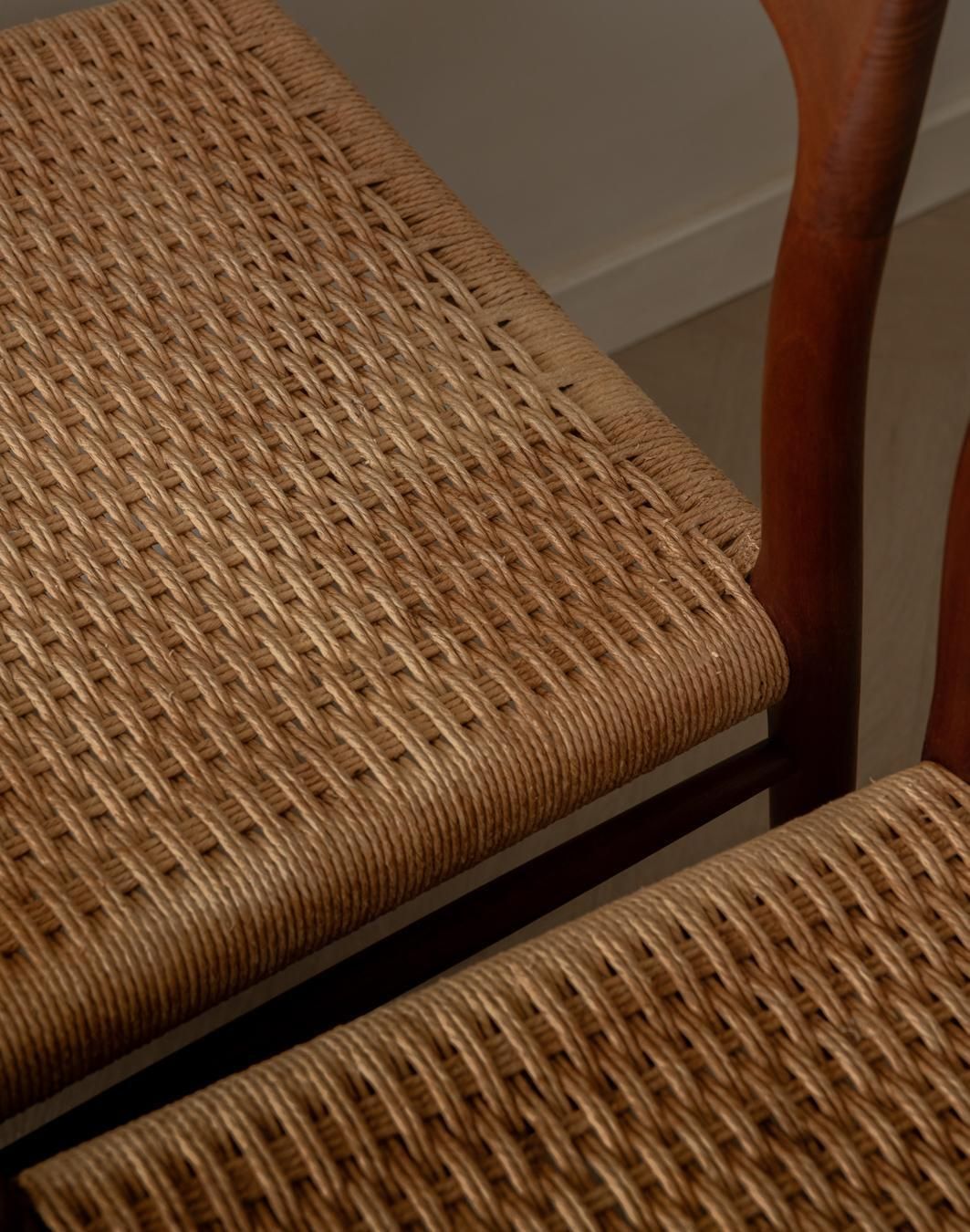 photo vintage Danish Dining Chairs Model 75 By Niels O. Møller For J.L. Møllers 1960s Set Of 4