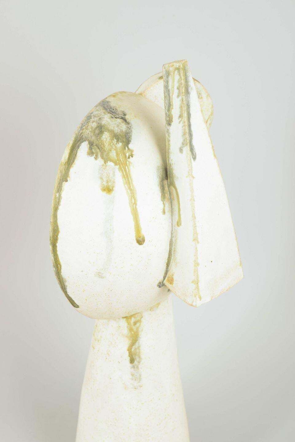 Christina Muff, artiste danoise contemporaine. Buste cubiste en grès. 2025 photo Art