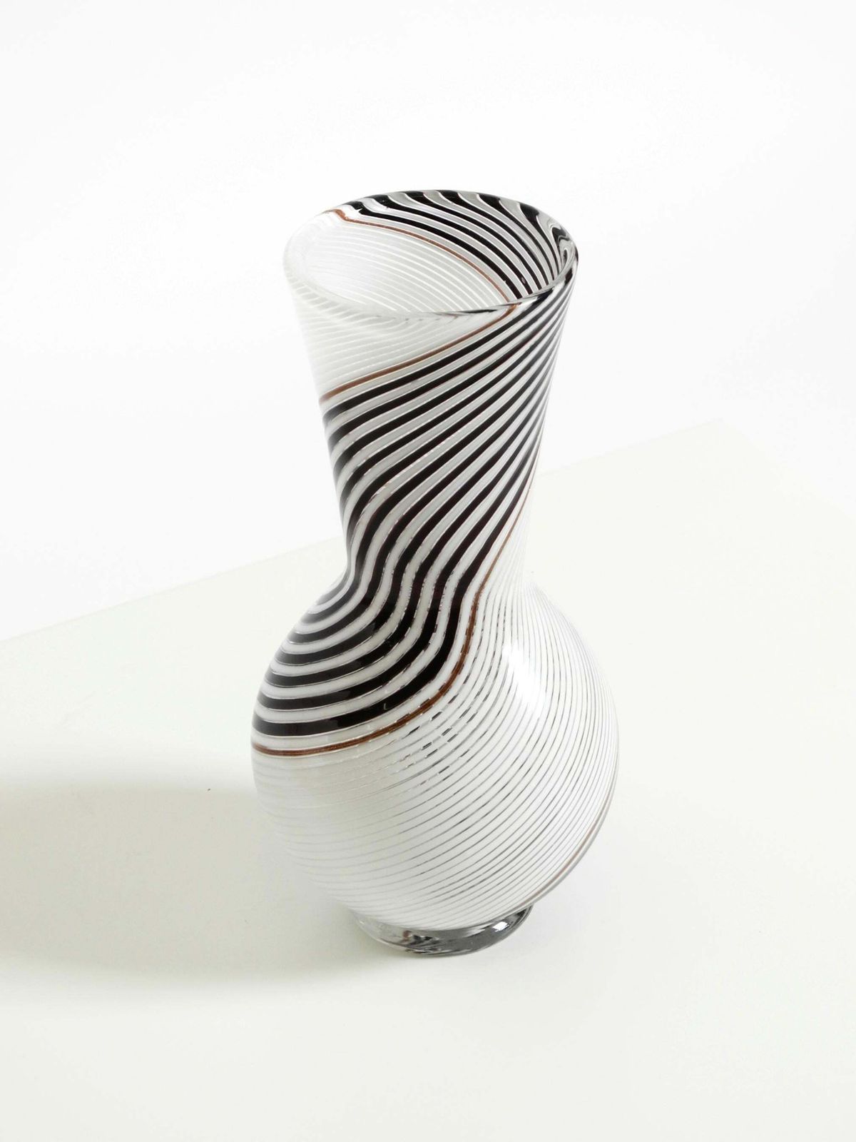 Italian Mid Century Murano Glass Vase By Dino Martens For Aureliano Toso photo 1619.0