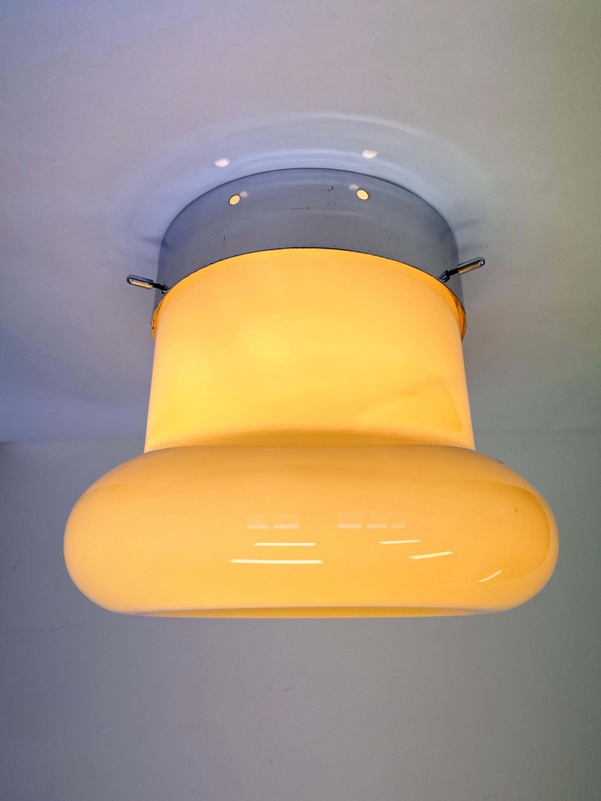 XXL Mid-Century hoteldesign plafondlamp, plafondmontage, jaren 1970 – Tsjecho-Slowakije photo furniture