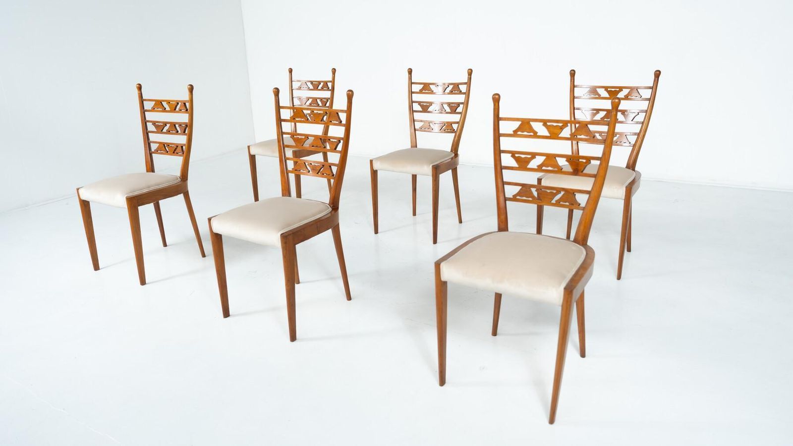 Set Of 6 Chairs, Cherry Wood, Italy, 1940s photo vinterior
