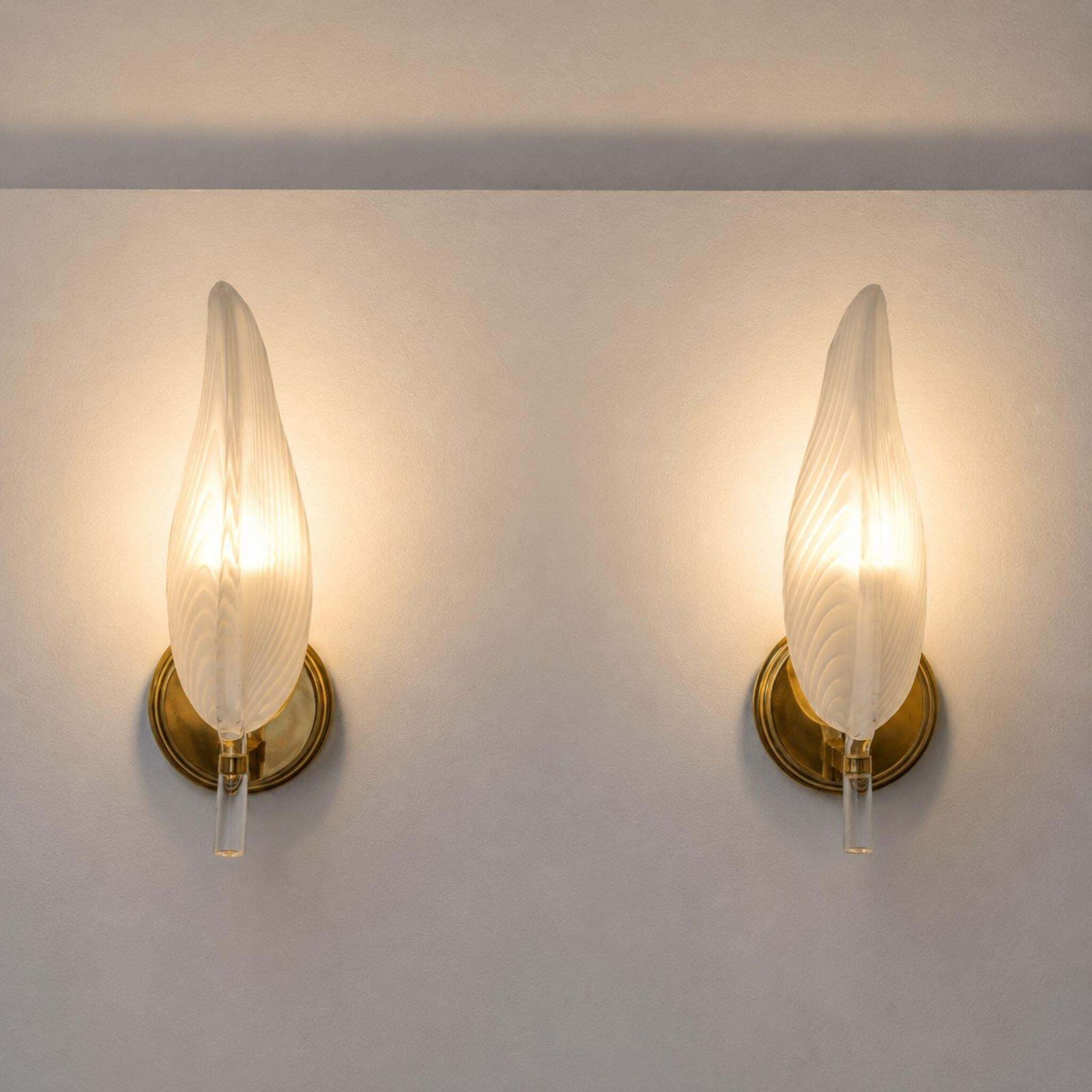Pair Wall Lights Murano Glass Leaf Sconces Brass By Franco Luce, Italy, 1970s photo vintage