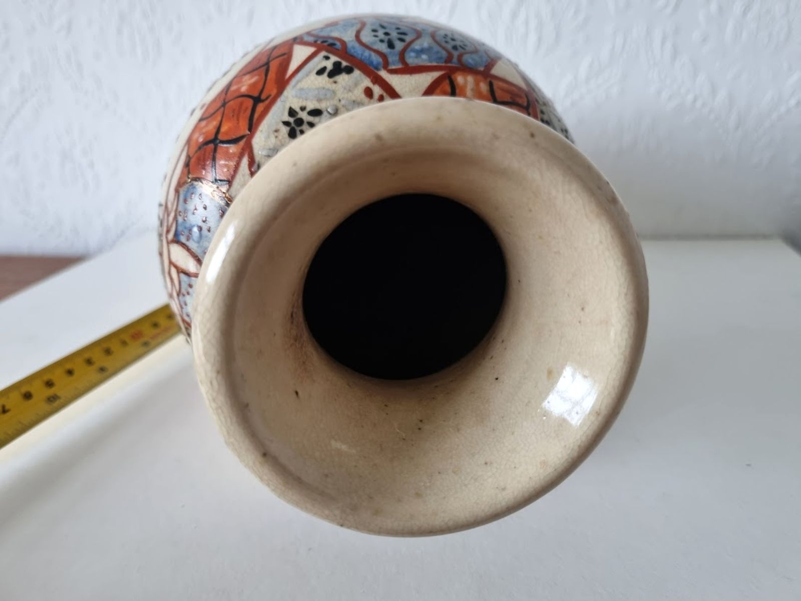 Vintage Japanese Satsuma Style Ceramic Vase With Hand Painted Court Figure Scene photo Home Decor