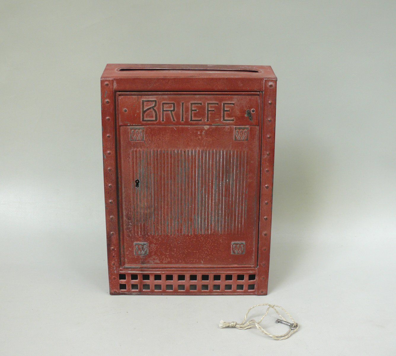 Art Nouveau German Mailbox With Key In Painted Metal, 1890s photo vinterior