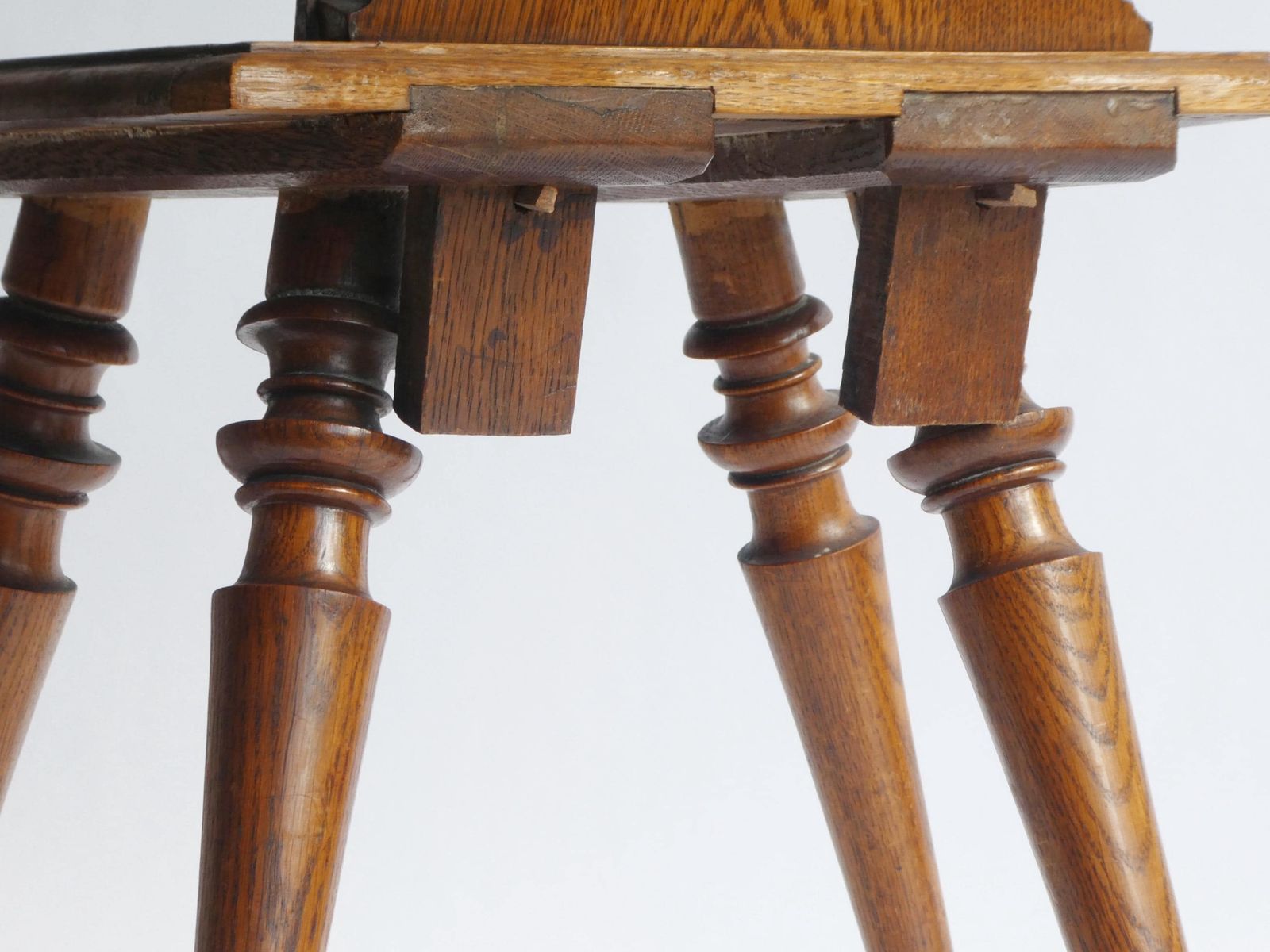 Antique Alpine Oak Folk Art Chair With Carved Face Mask, Brutalist Escabelle Wooden Chair photo buy