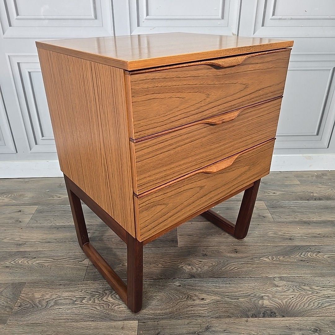 Vintage Chest Of Drawers Bedside Sleigh Frame Retro Mid Century Europa Furniture photo furniture