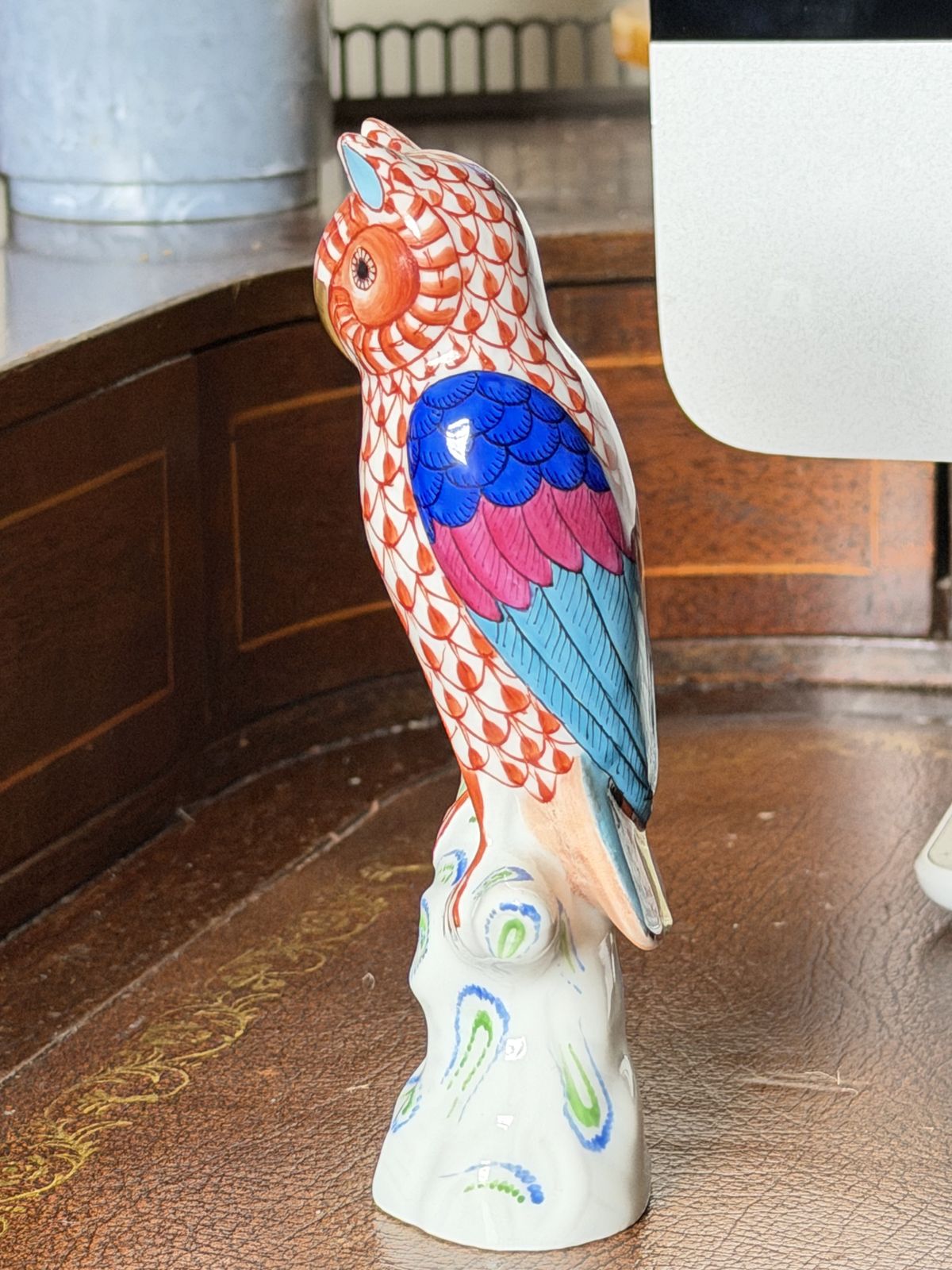 Herend Handpainted Red Fishnet “Young Owl” Porcelain Figure photo 315.0