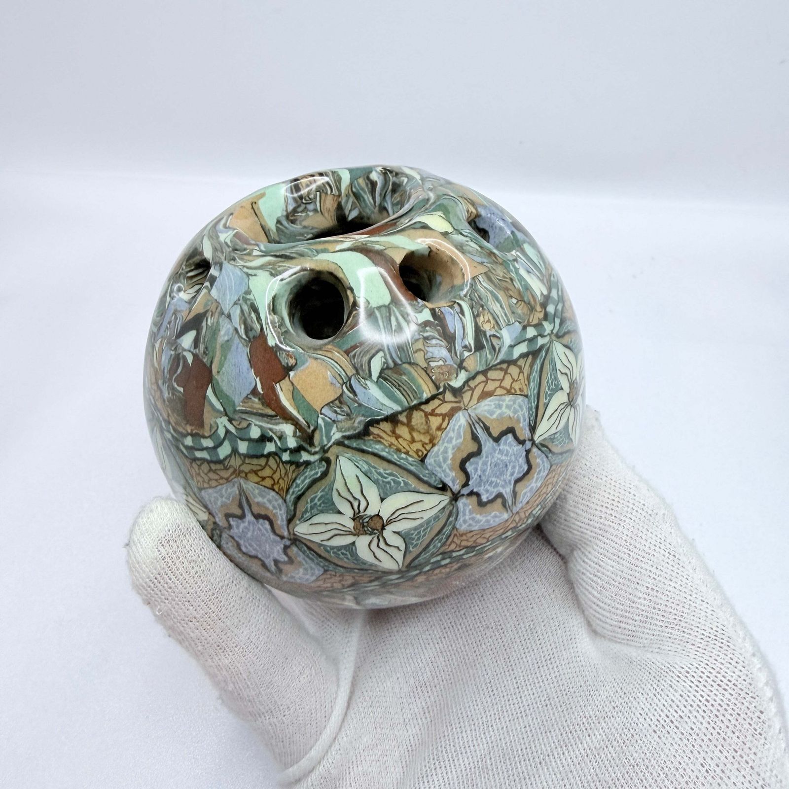 Jean Gerbino, Vallauris France. Ceramic Posy Potpourri Vase photo furniture