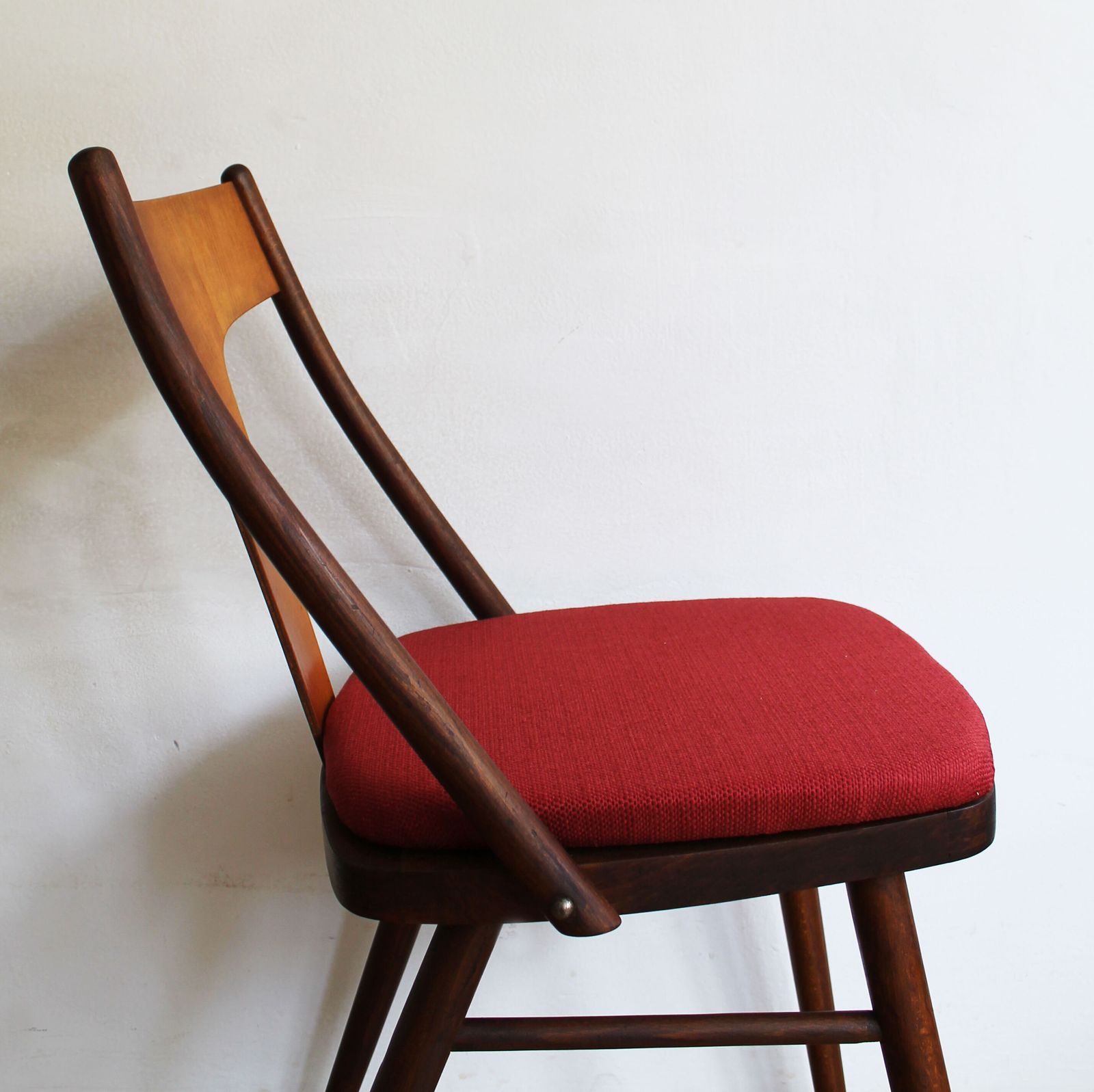 590.0 Set Of Four 1960s Scandinavian Style Dining Chairs photo
