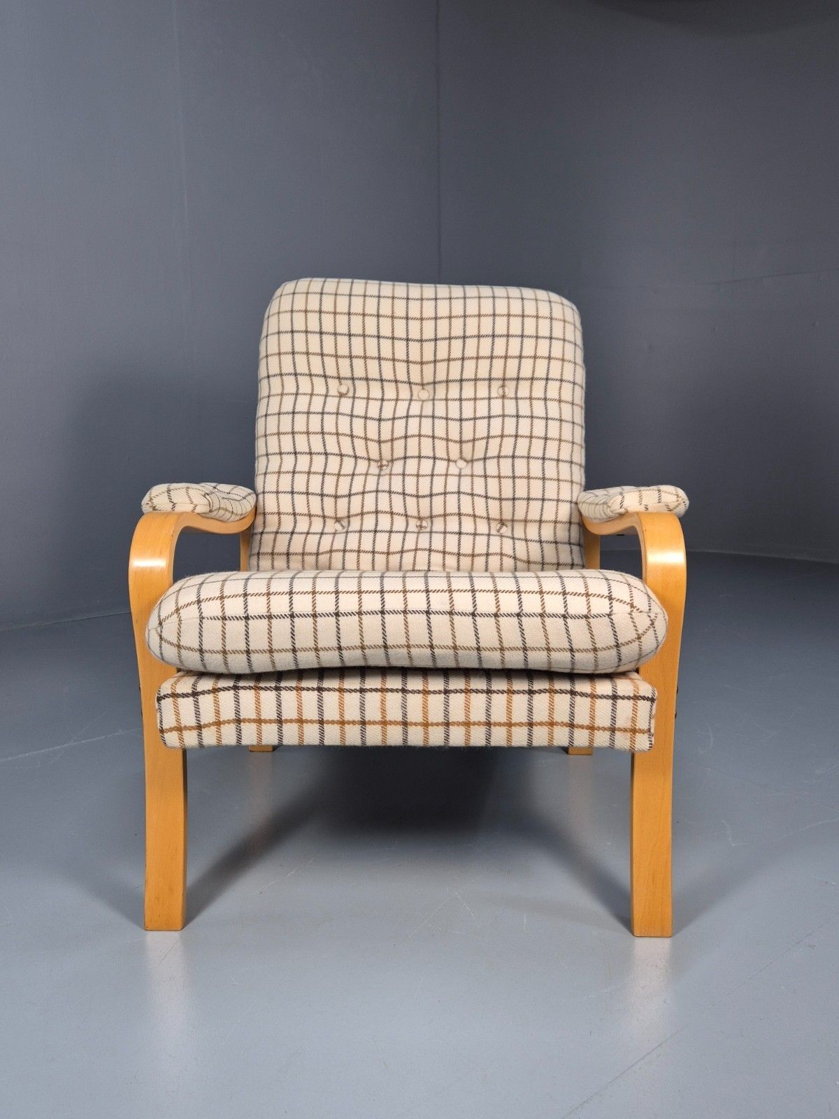 Vintage Bentwood Lounge Chair Danish Cream Wool Check 1980s Retro Eb10334 Mben photo for sale