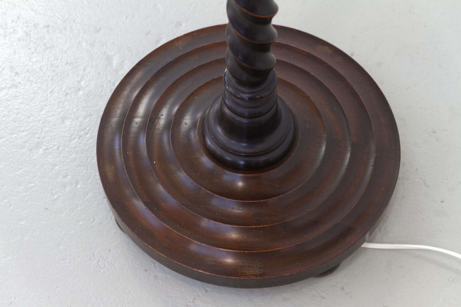 Scandinavian Art Deco Floor Lamp In Brass And Turned Oak, 1920s. photo 1436.0