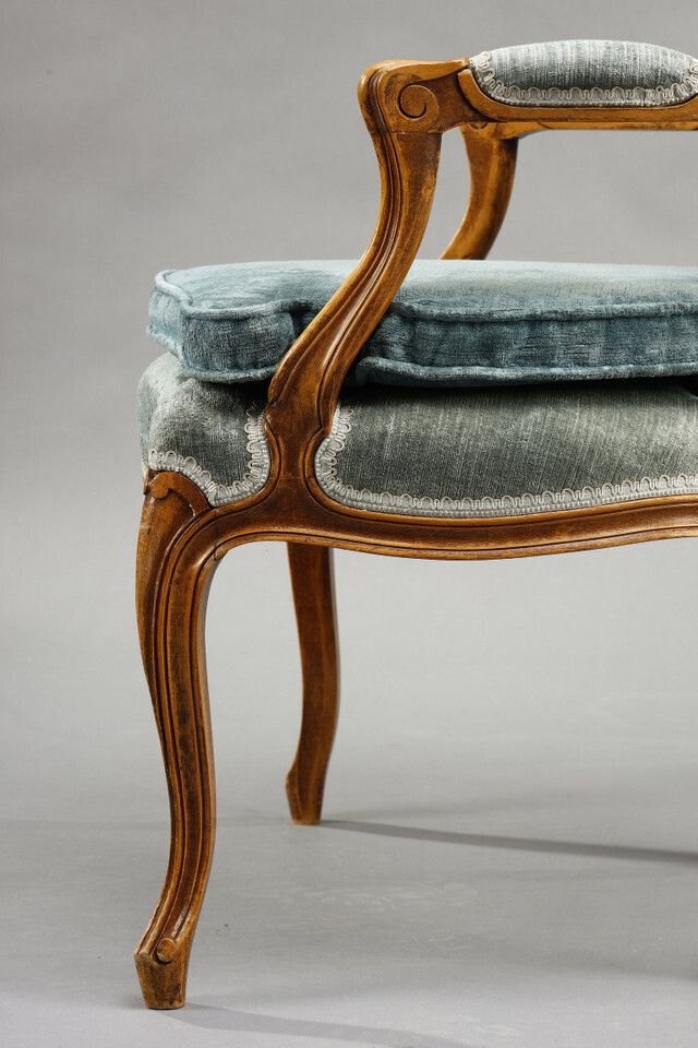 photo vintage Pair Of Rococille Style Armchairs, 19th Century