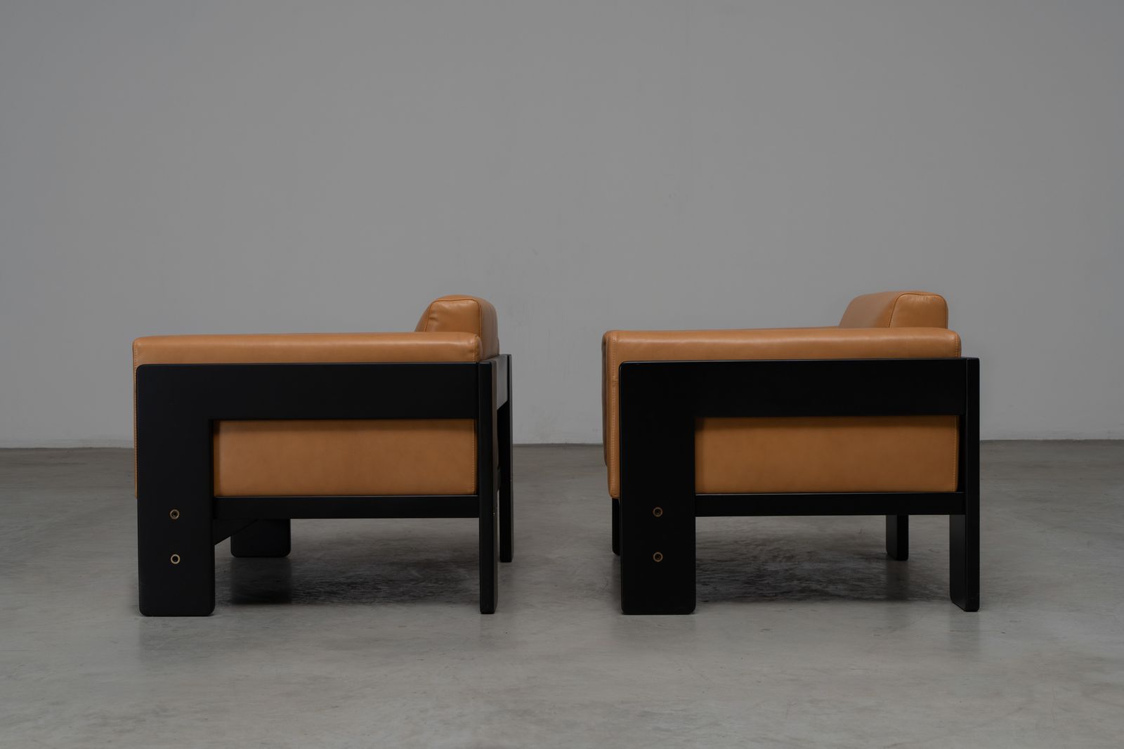 photo vinterior A Pair Of Early Edition Bastiano Armchairs   Afra And Tobia Scarpa For Gavina
