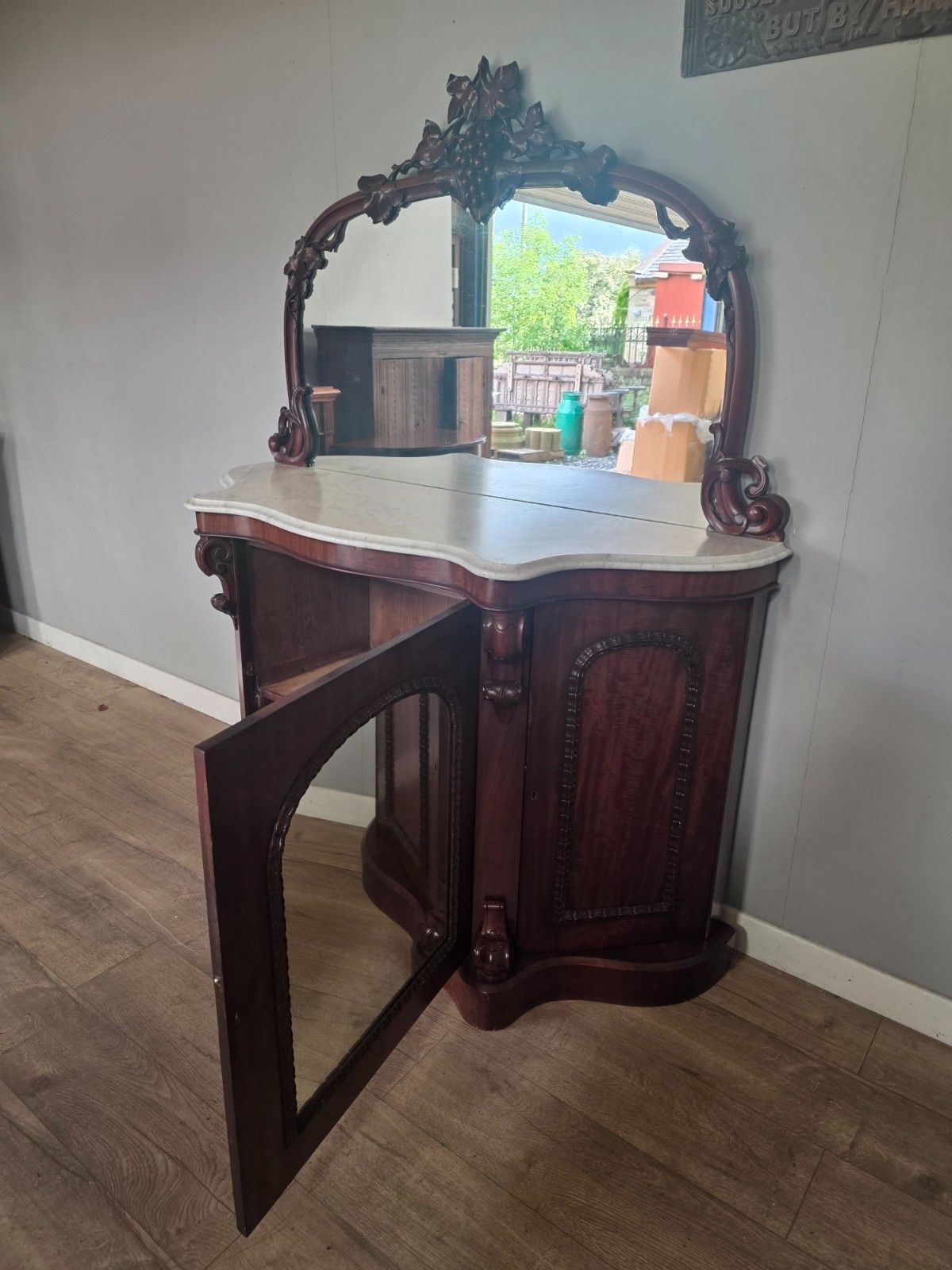 photo furniture Antique Mahogany Victorian Marble Top Chiffionier 1870s Le