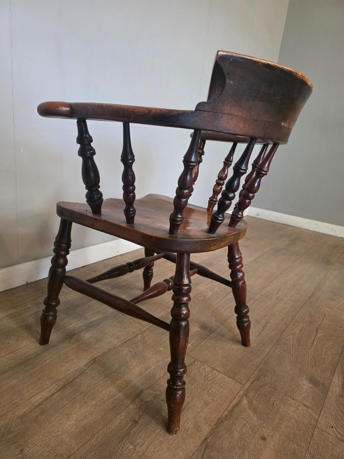 Antique Original Smokers Bow/Captains Chair Made From Elm 1890s photo vintage