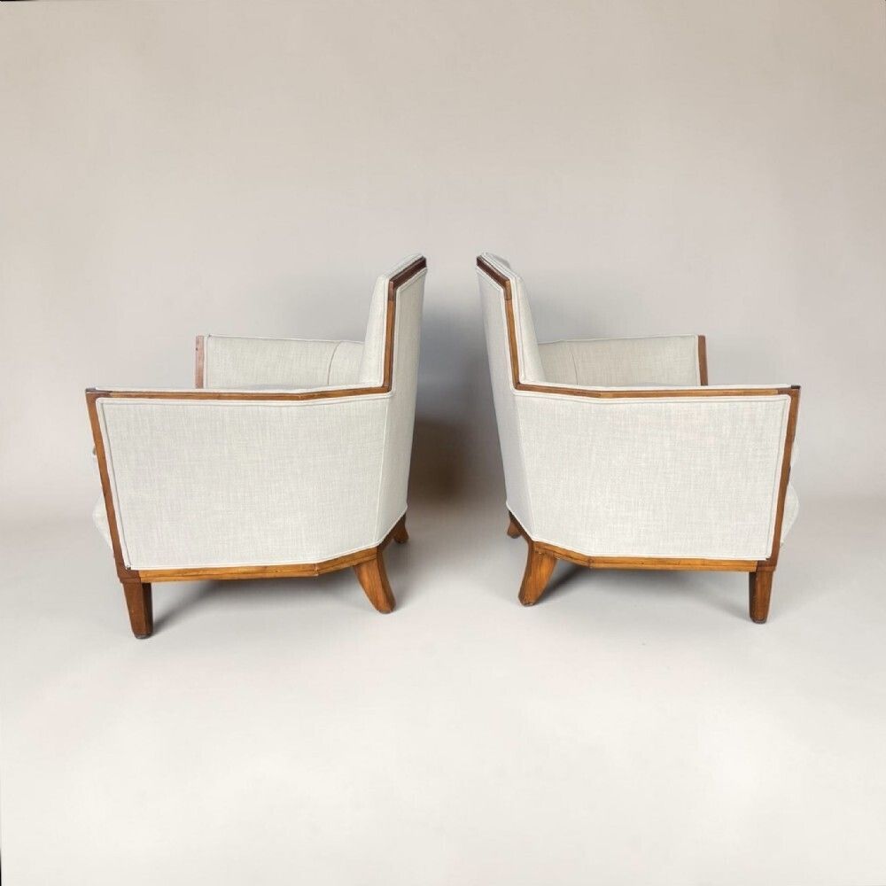 A Pair Of Art Deco Armchairs photo vinterior