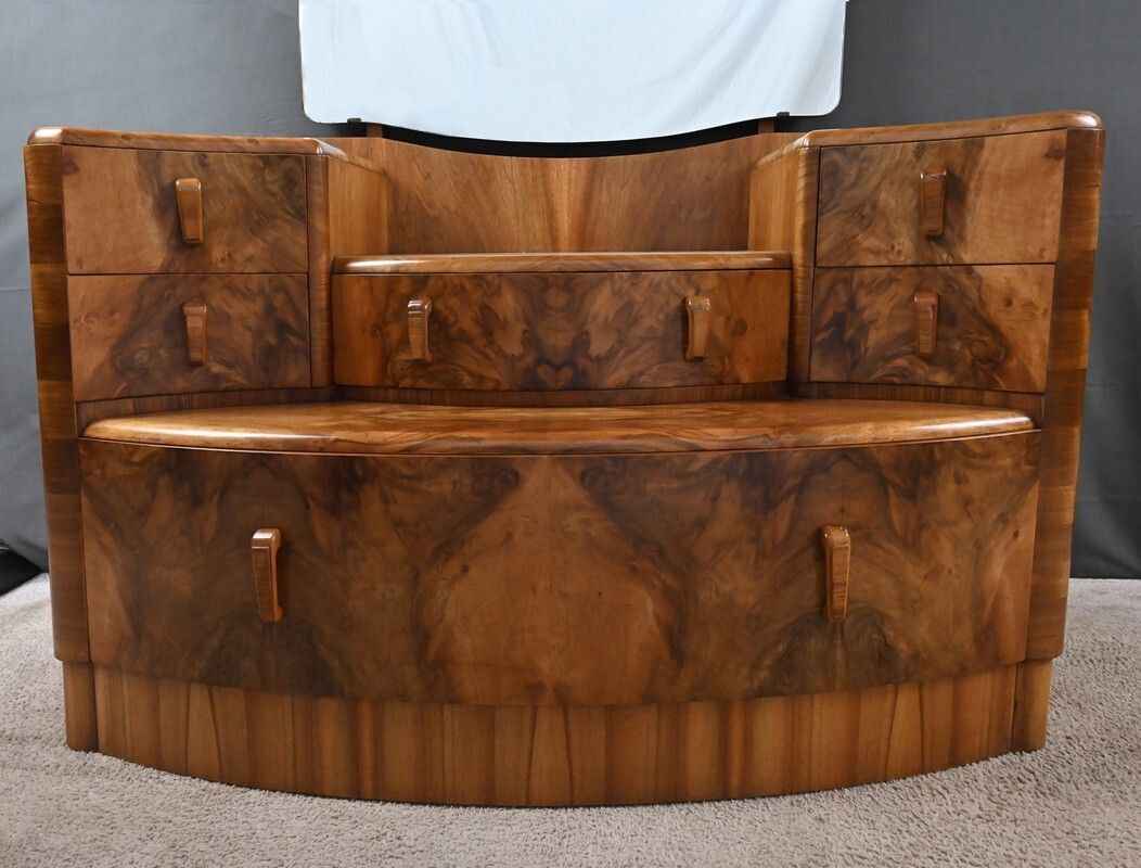 Dressing Table In Burr Walnut, England – 1920 photo vinterior