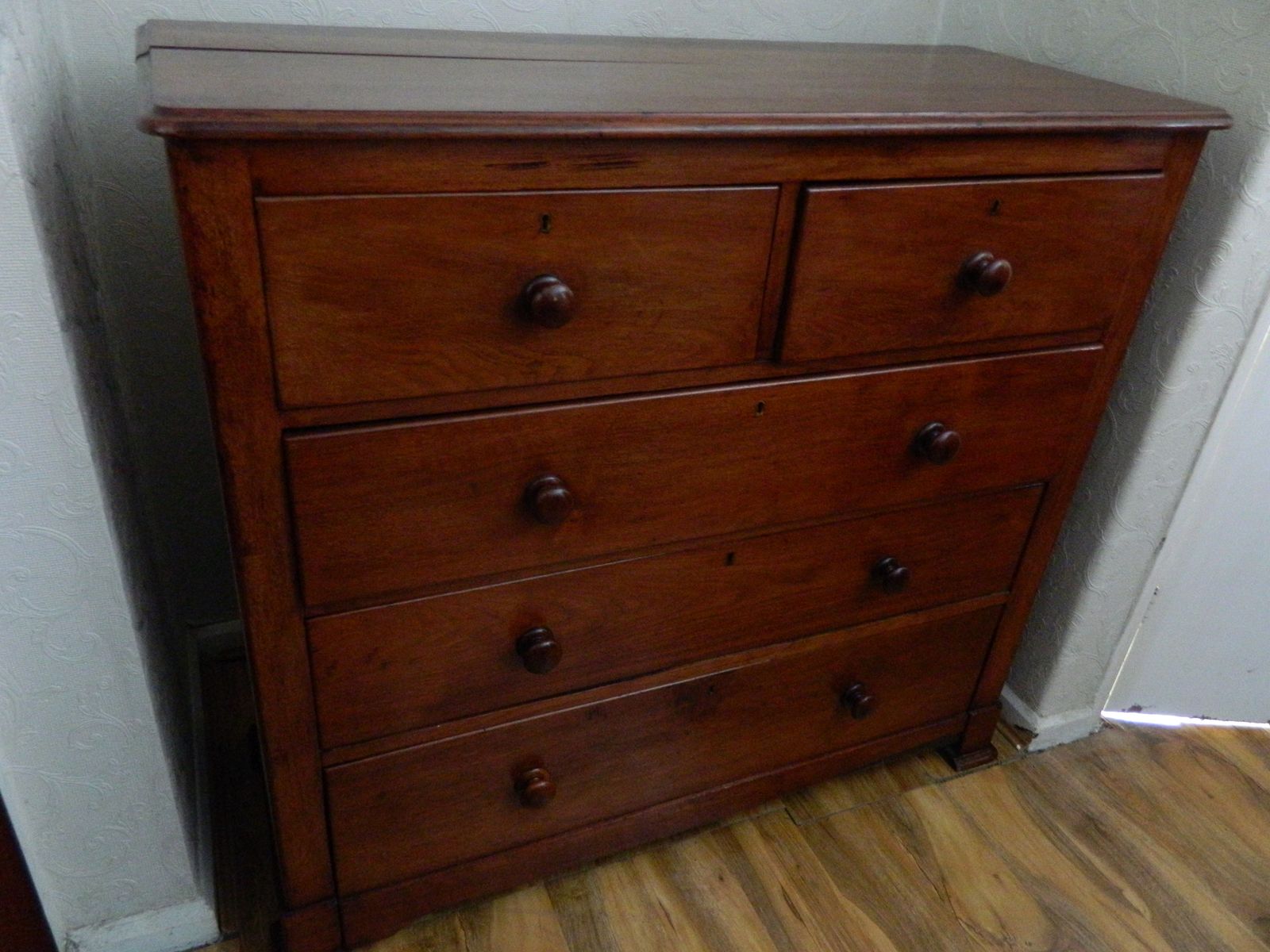 Victorian Mahogany Chest Of Drawers photo for sale