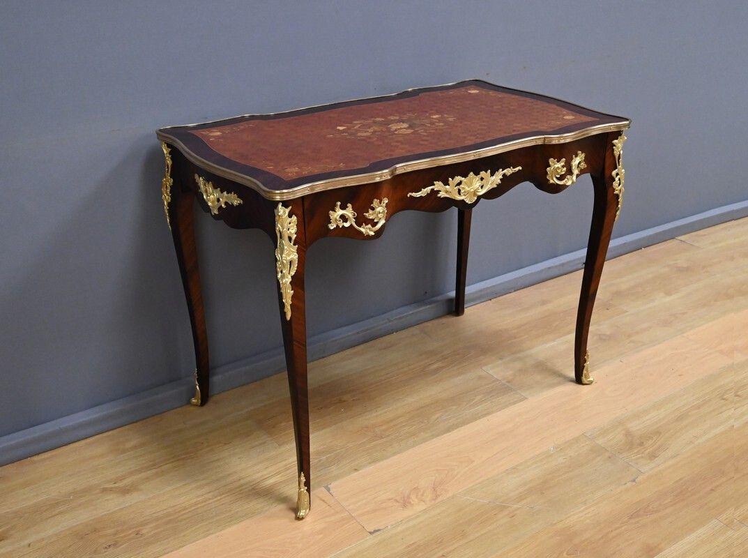 Louis XV Style Mahogany Writing Desk – Early 20th Century photo Furniture