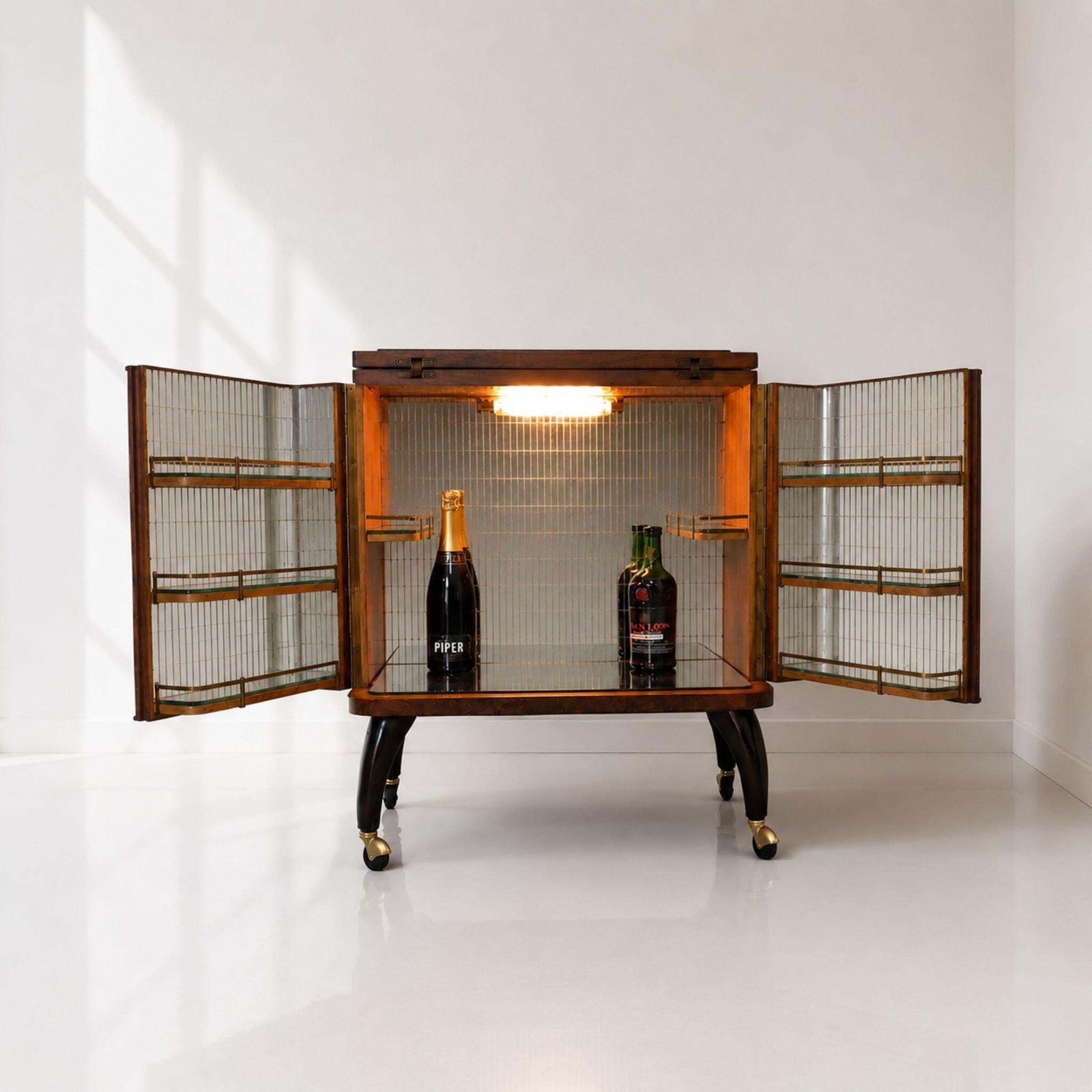 50s Mid Century Modern Italian Burl Mirror Mosaic Dry Bar Guglielmo Ulrich Style photo vinterior