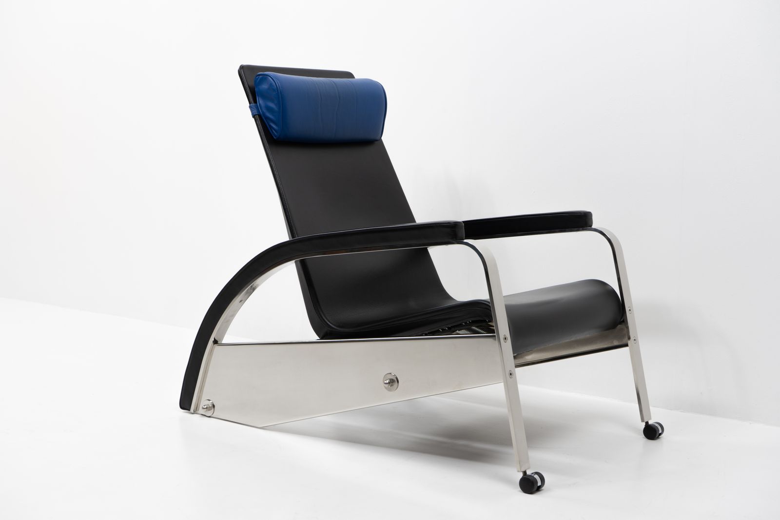 photo buy Jean Prouvé, Grand Repos D80 By Tecta, 1980s