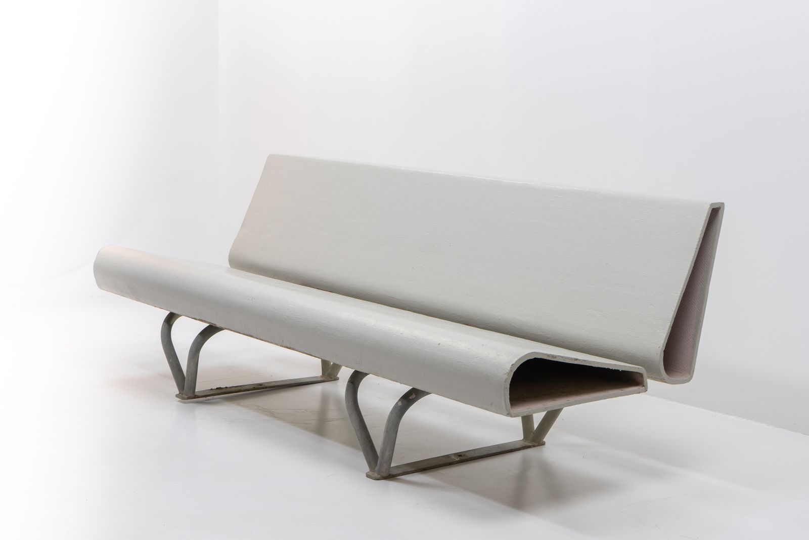photo vinterior Eternit Bench By André Lasserre For Eternit Sa, Switzerland 1970s
