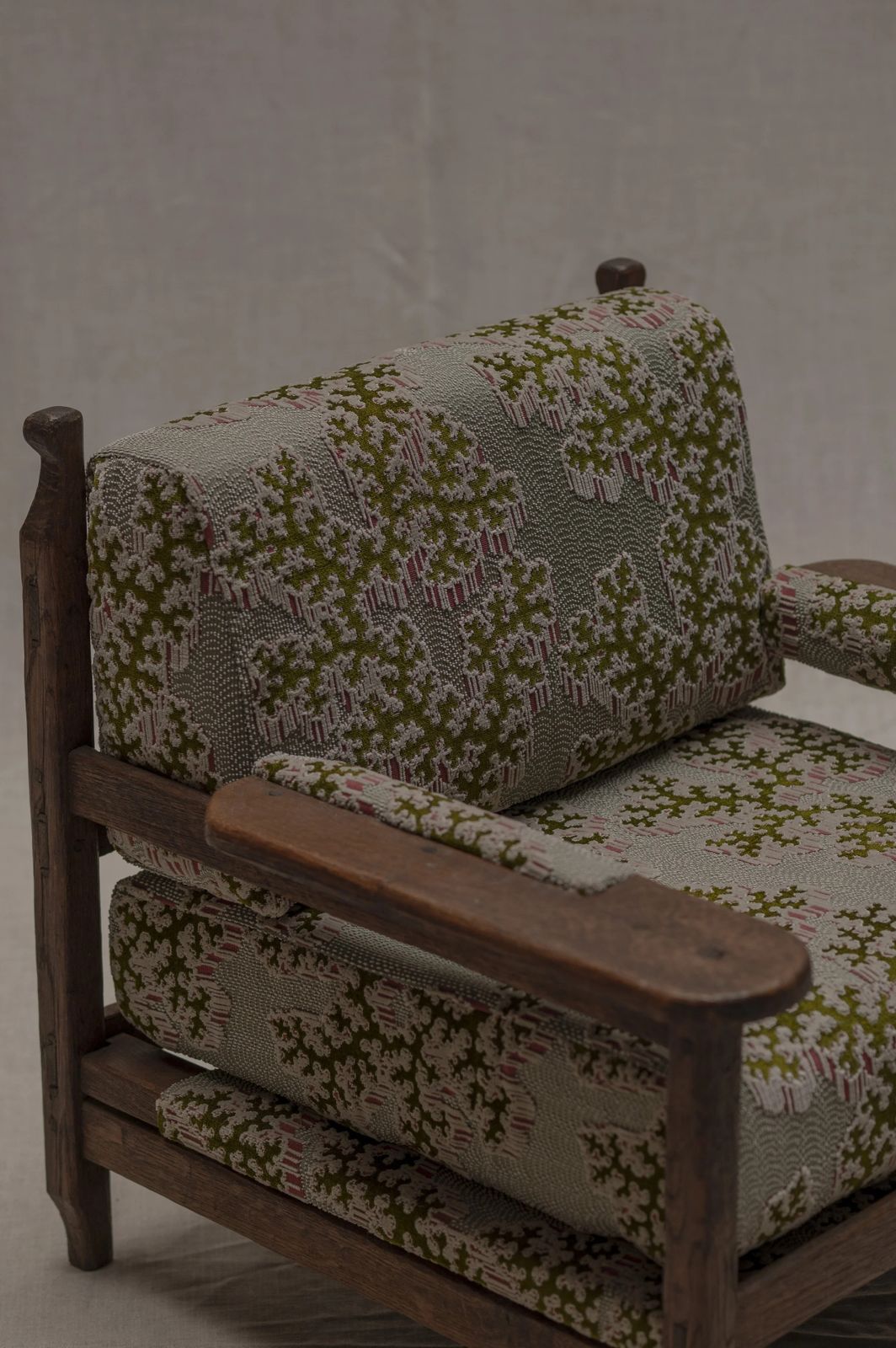 Early 20th Century Arts & Crafts Easy Chair photo Furniture