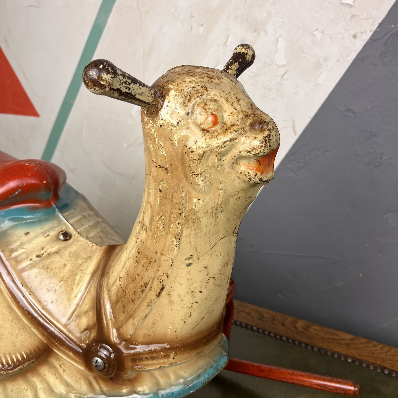 photo furniture 1940s Metal Mobo Rocking Snail