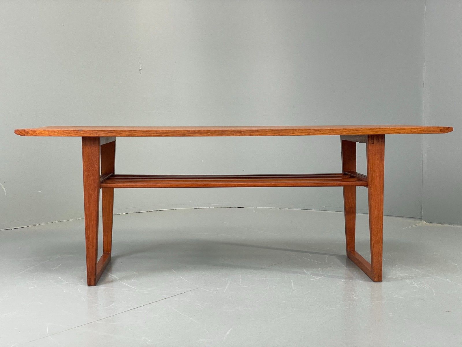 photo vintage Vintage Teak Coffee Table By Pye Franklin Retro 1960s Magazine Rack Eb12071