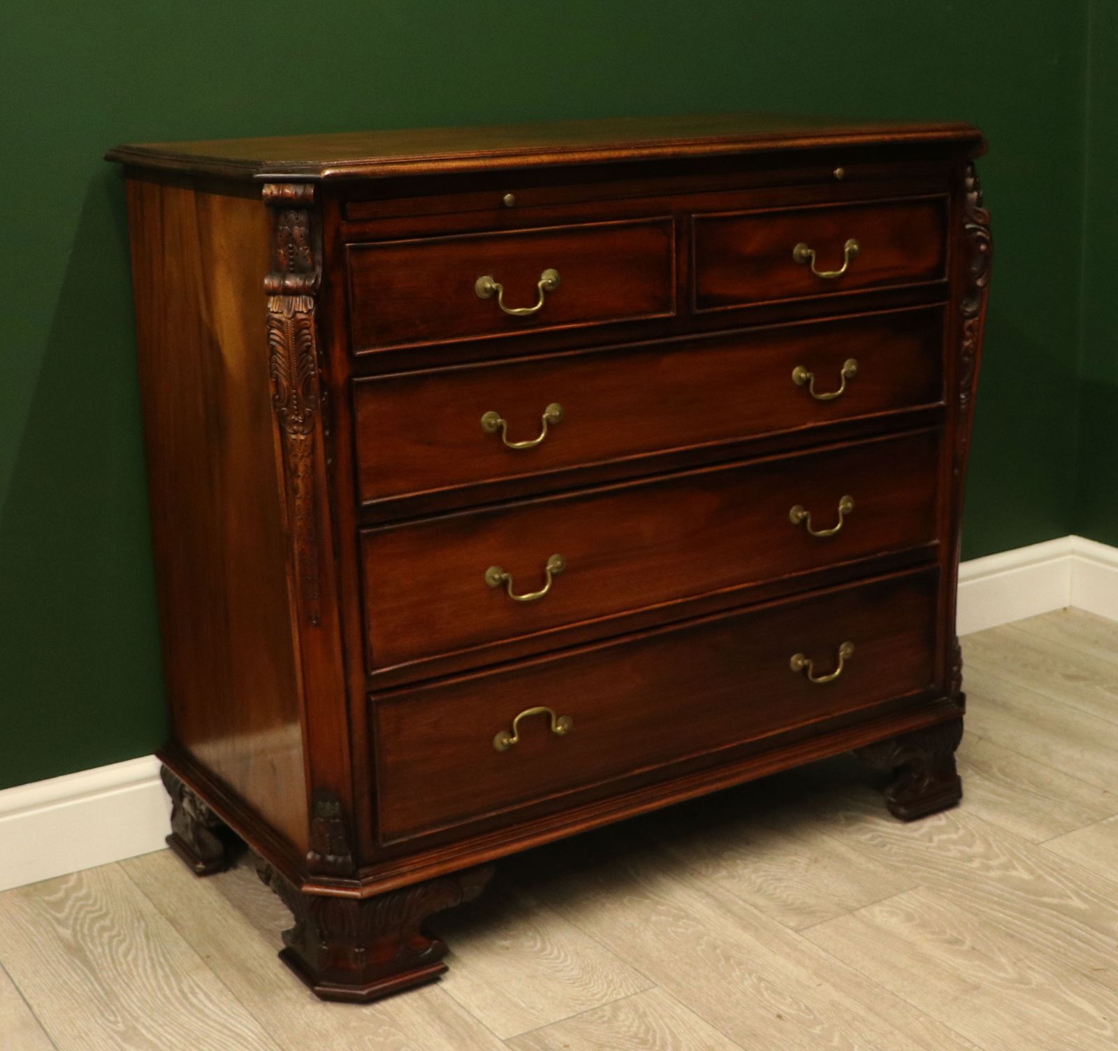 A Lovely Solid Mahogany Bachelors’ Chest. photo buy
