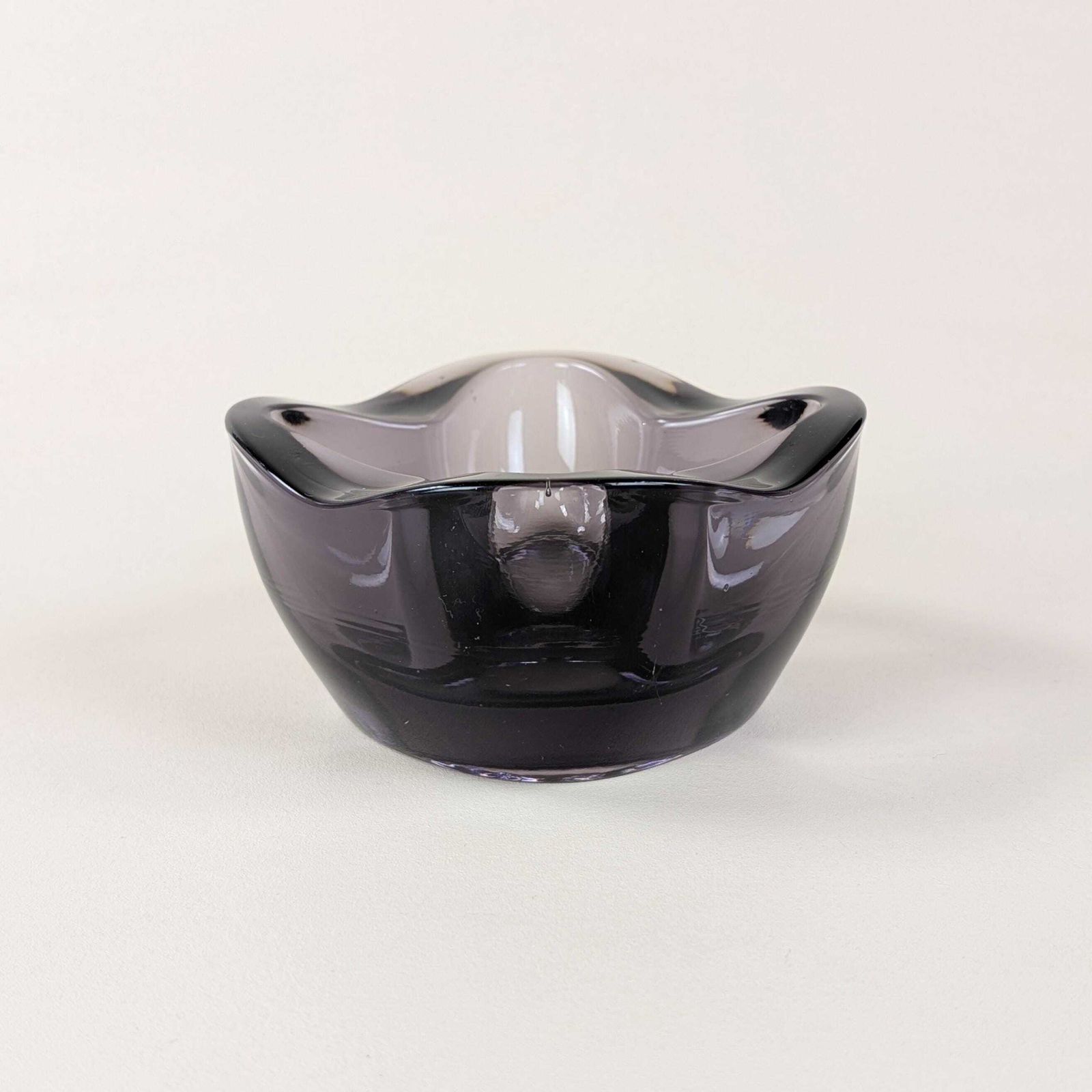 Sklo Union Amethyst Catchall Dish, Rudolf Jurnikl Heavy Glass Desk Tidy, Purple Trinket Bowl, Mid Century Modern 1960s Office Decor Ashtray photo Home Decor