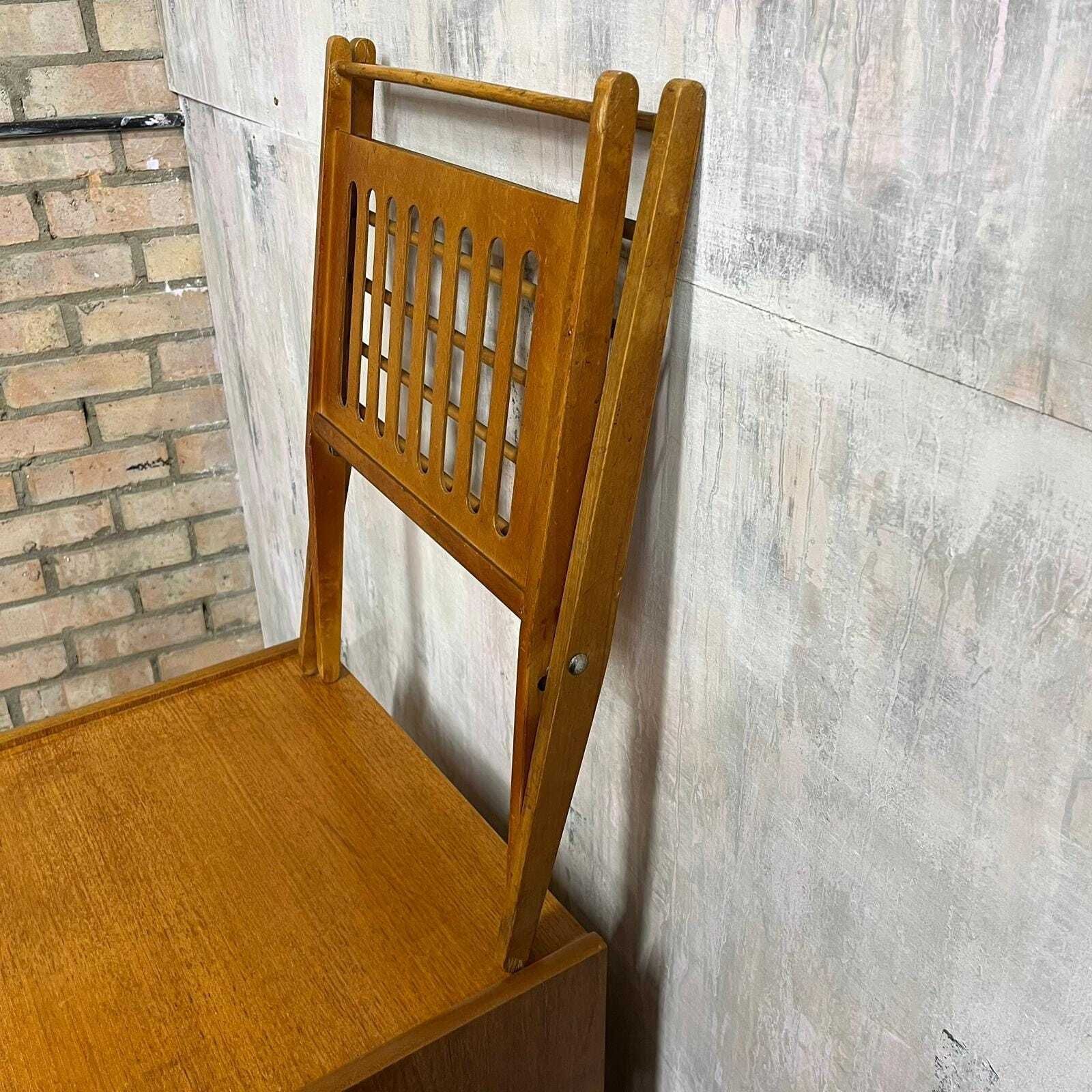 photo furniture Mid Century Magazine Rack Cees Braakman For Pasloe 1950s/60s Folding Rack