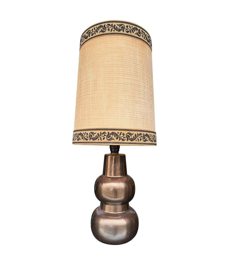 photo vintage A 1960s French Ceramic Lamp With Orignal Hessian Shade